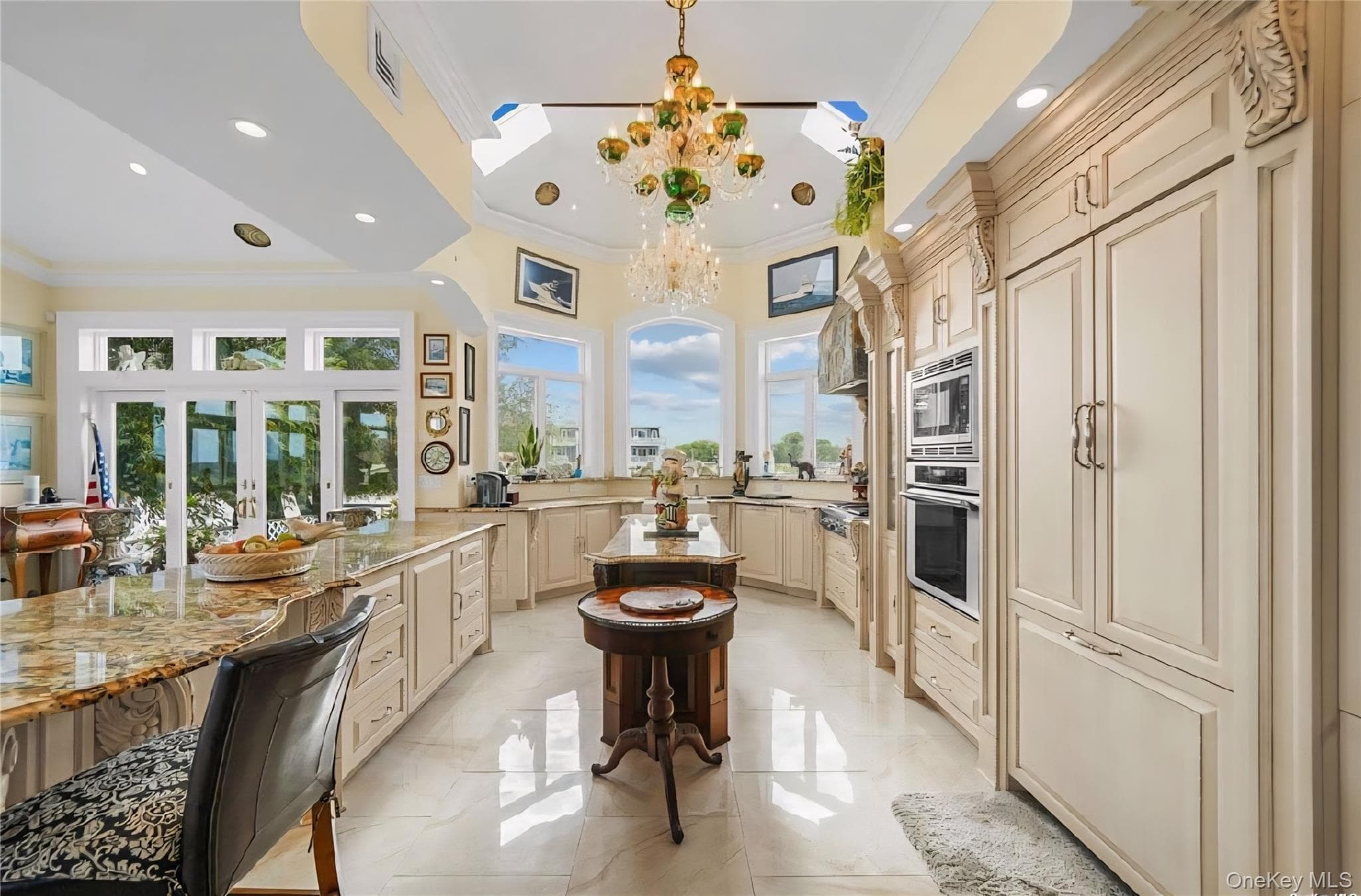 238 W Islip Road thumbnail 7