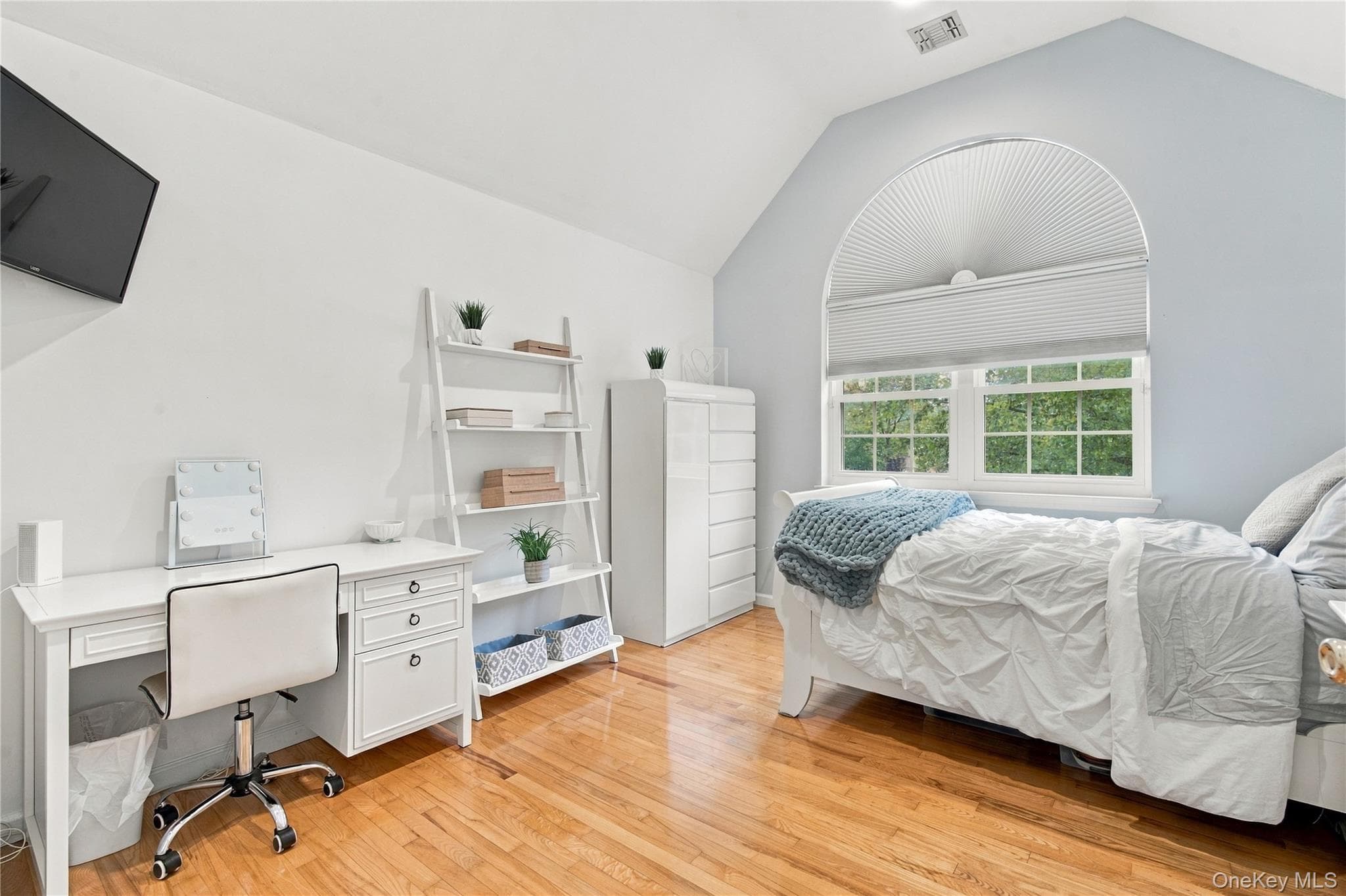 5 Aspatuck Court thumbnail 21