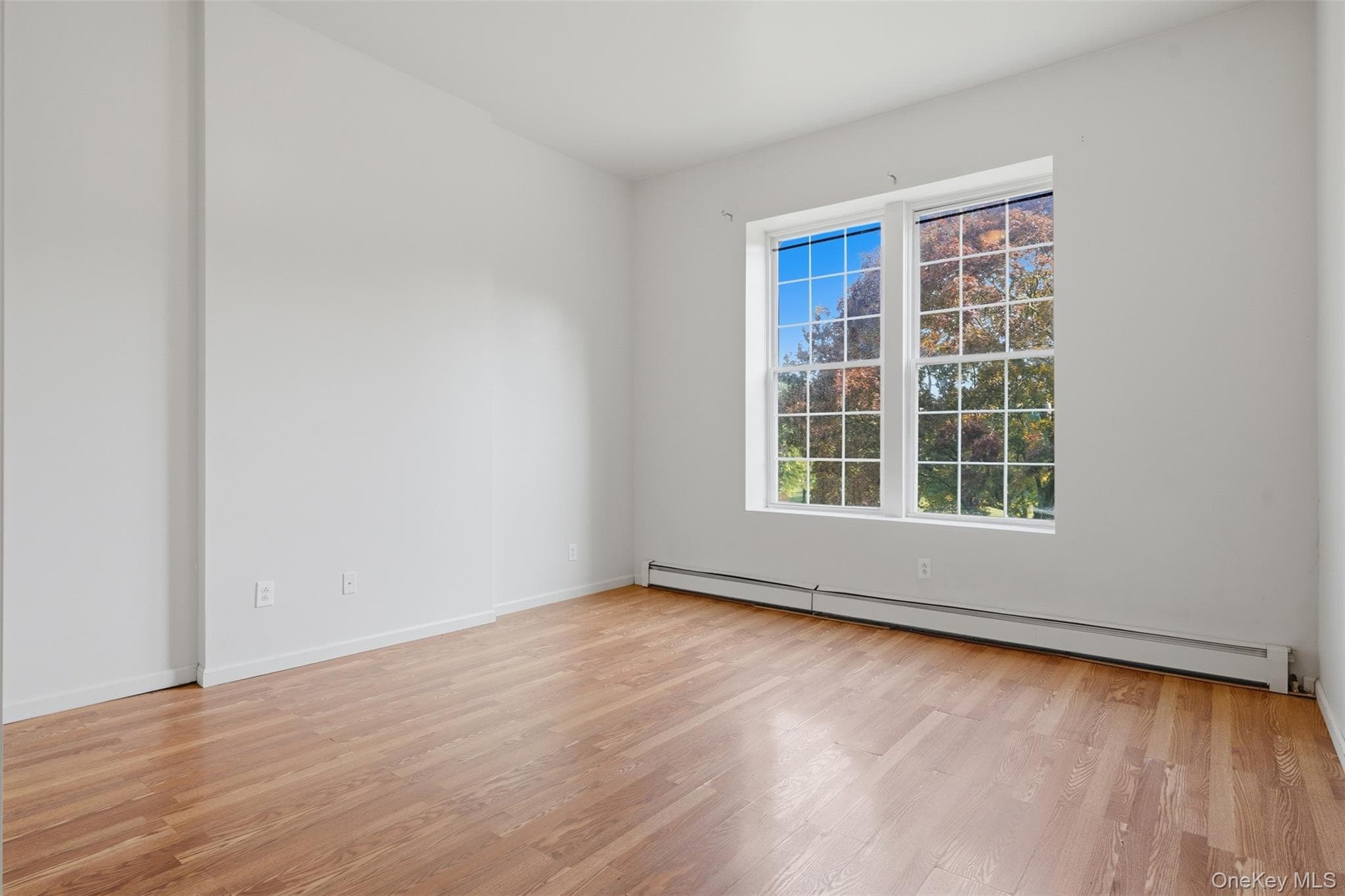 10 Eastman Terrace thumbnail 17