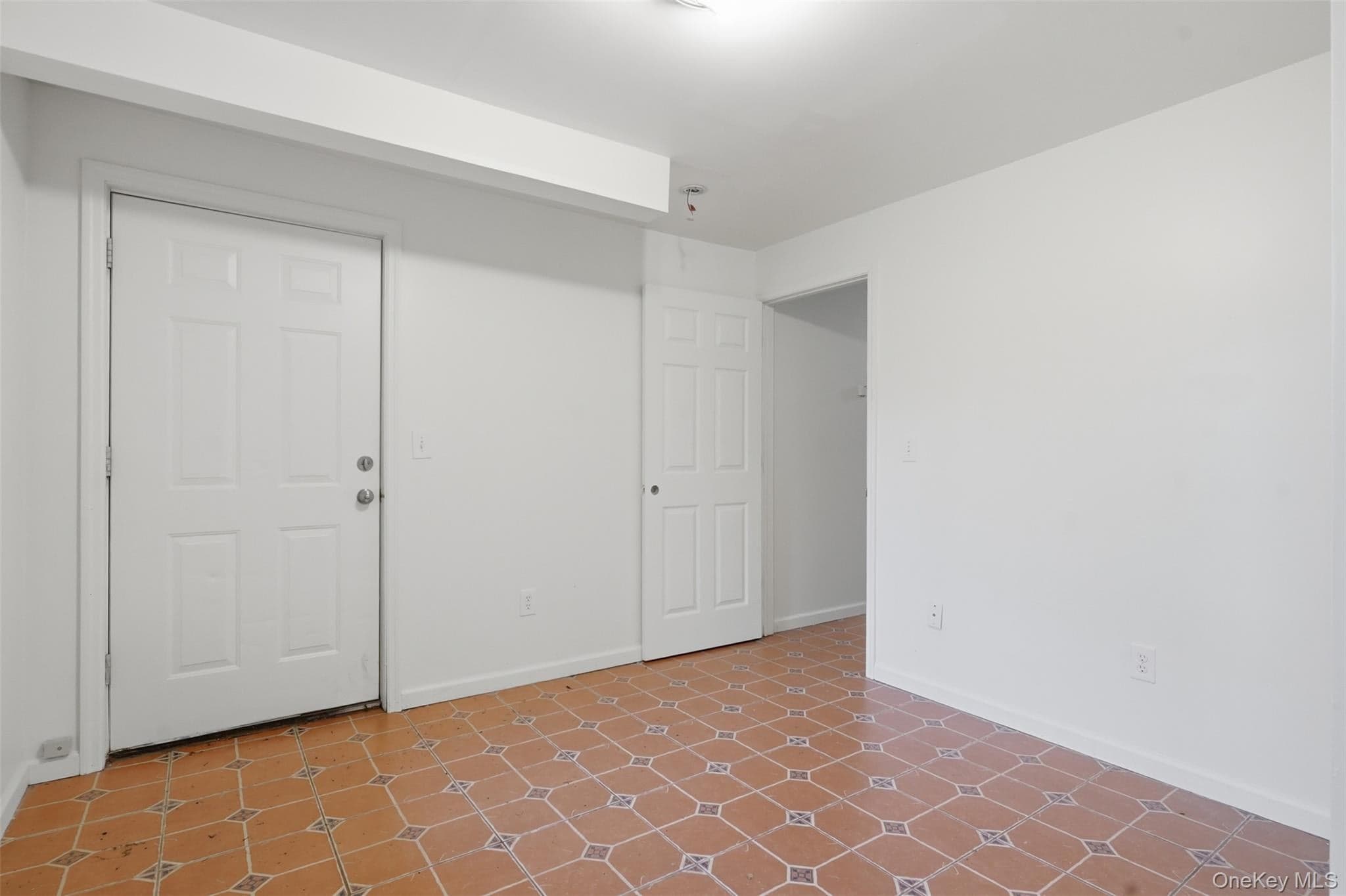 10 Eastman Terrace thumbnail 34