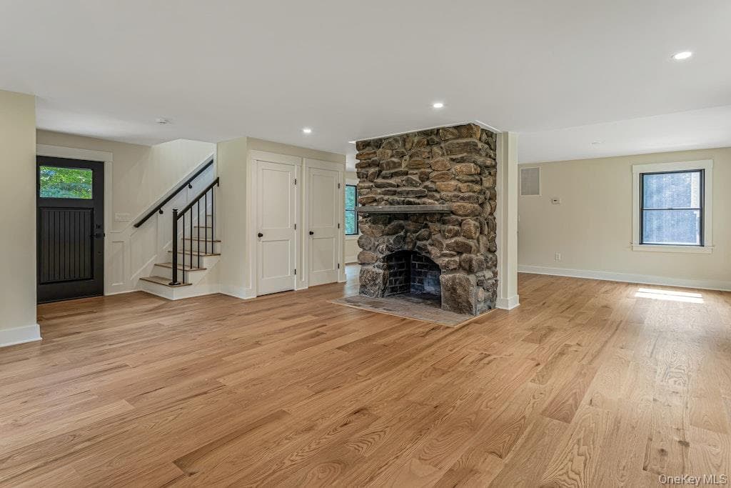 676 Hardscrabble Road thumbnail 8