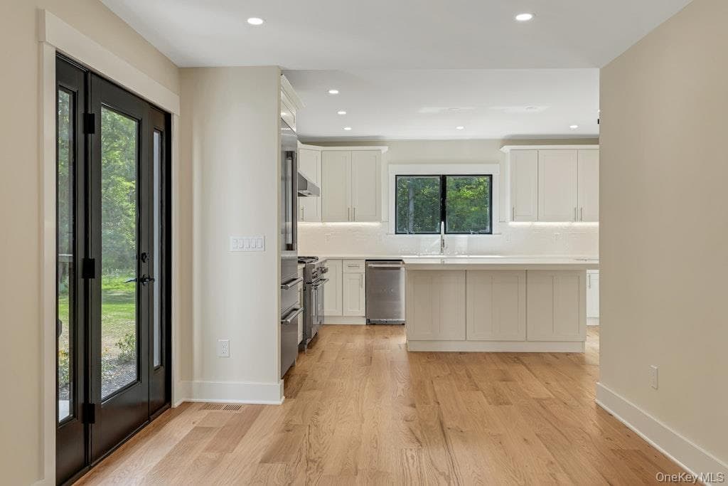 676 Hardscrabble Road thumbnail 20