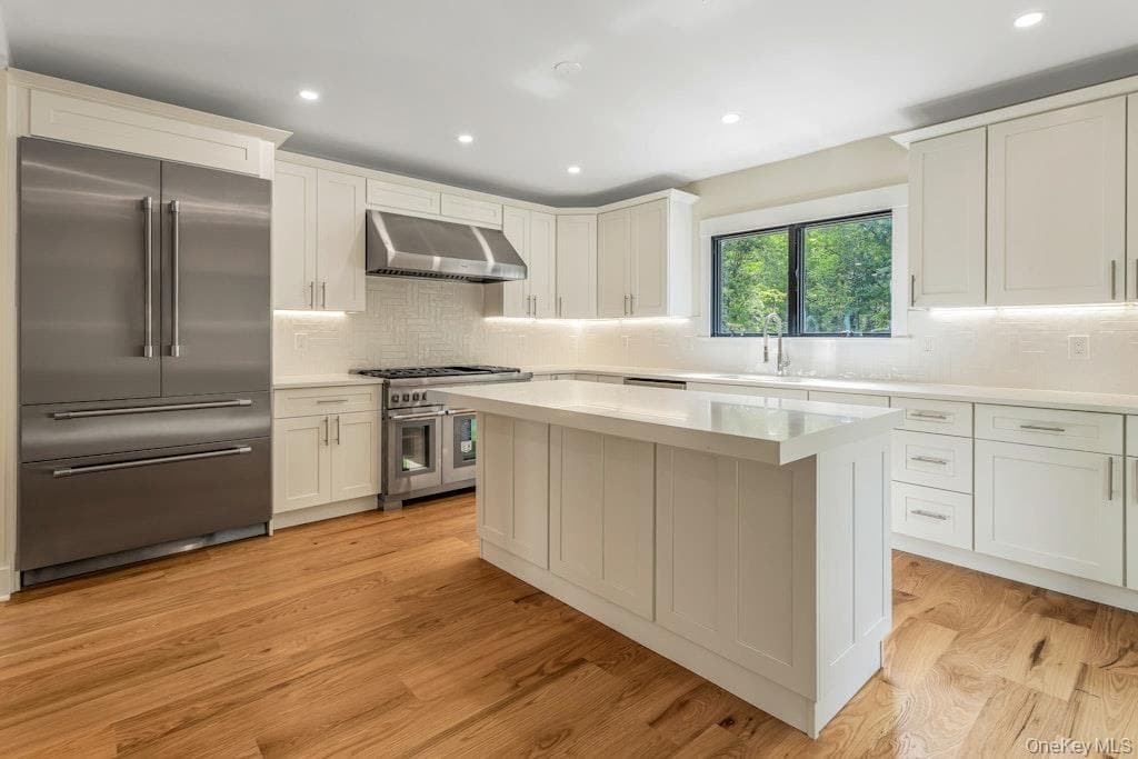676 Hardscrabble Road thumbnail 13