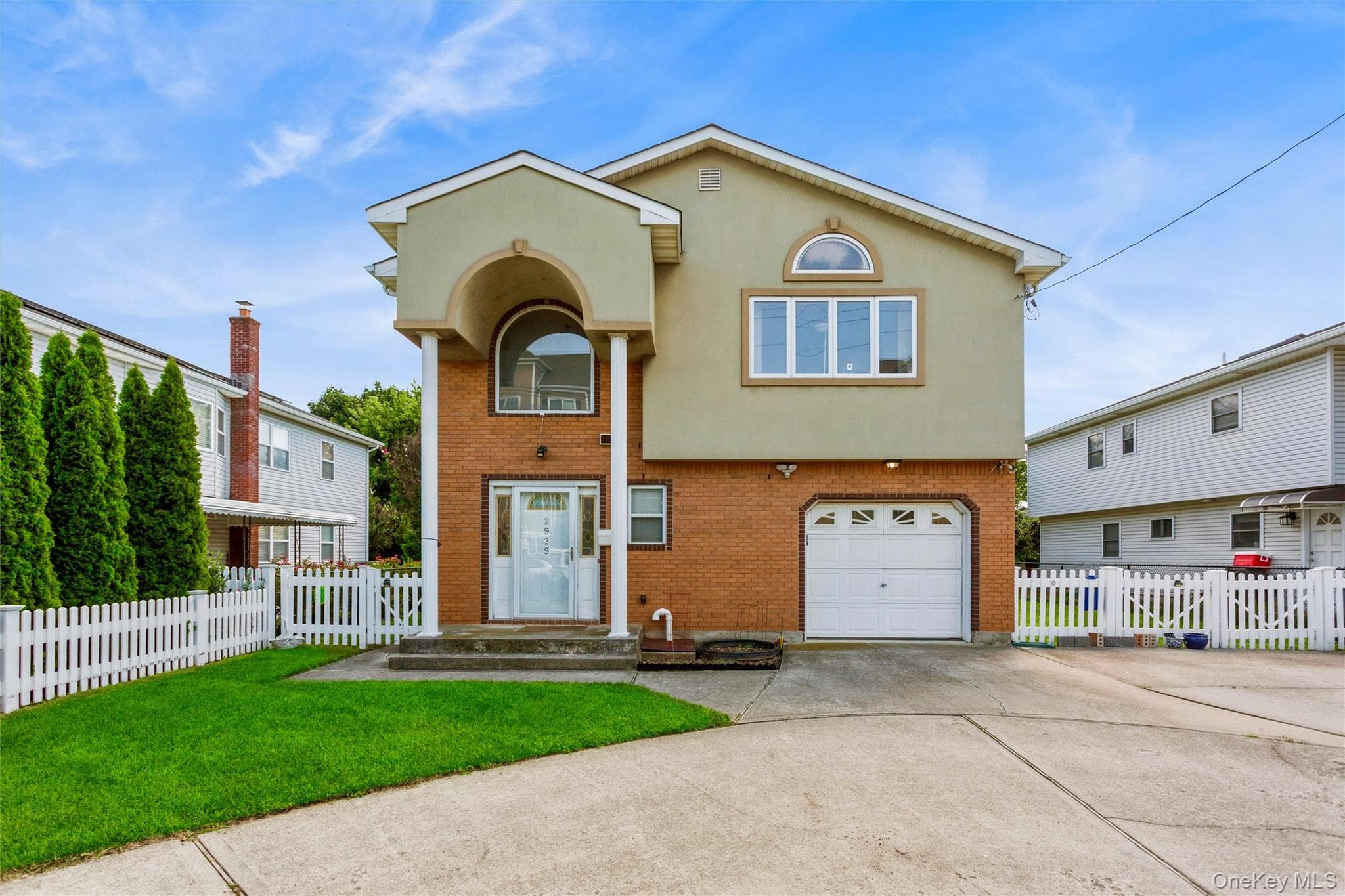 2929 Rockaway Avenue thumbnail 4