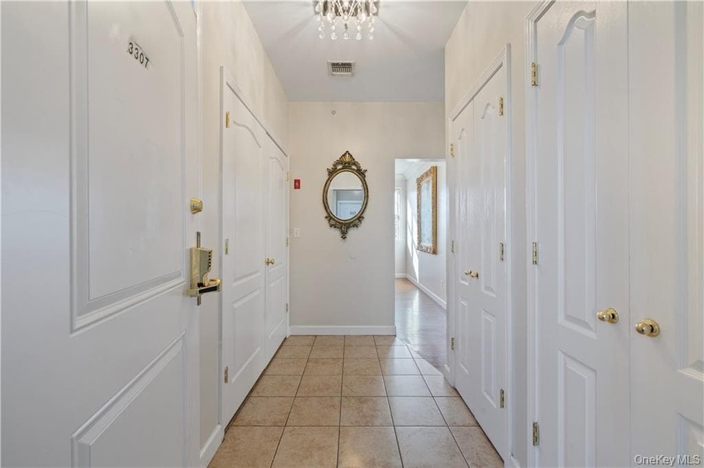 3307 Parkview Drive thumbnail 2