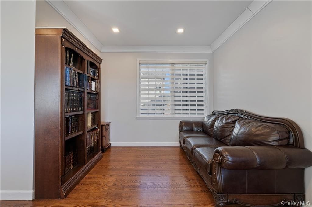 3307 Parkview Drive thumbnail 7