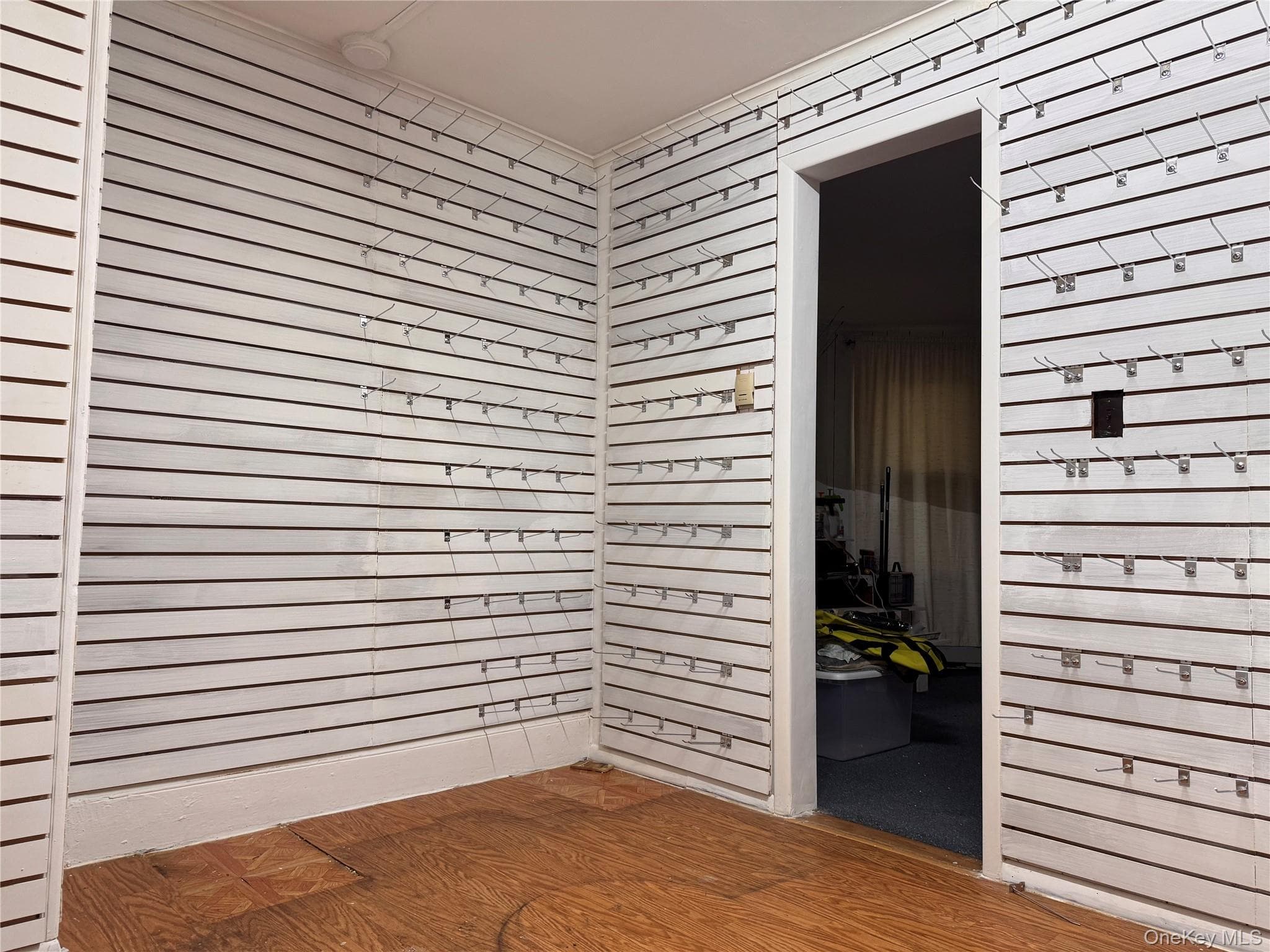 120 Jersey Avenue thumbnail 9