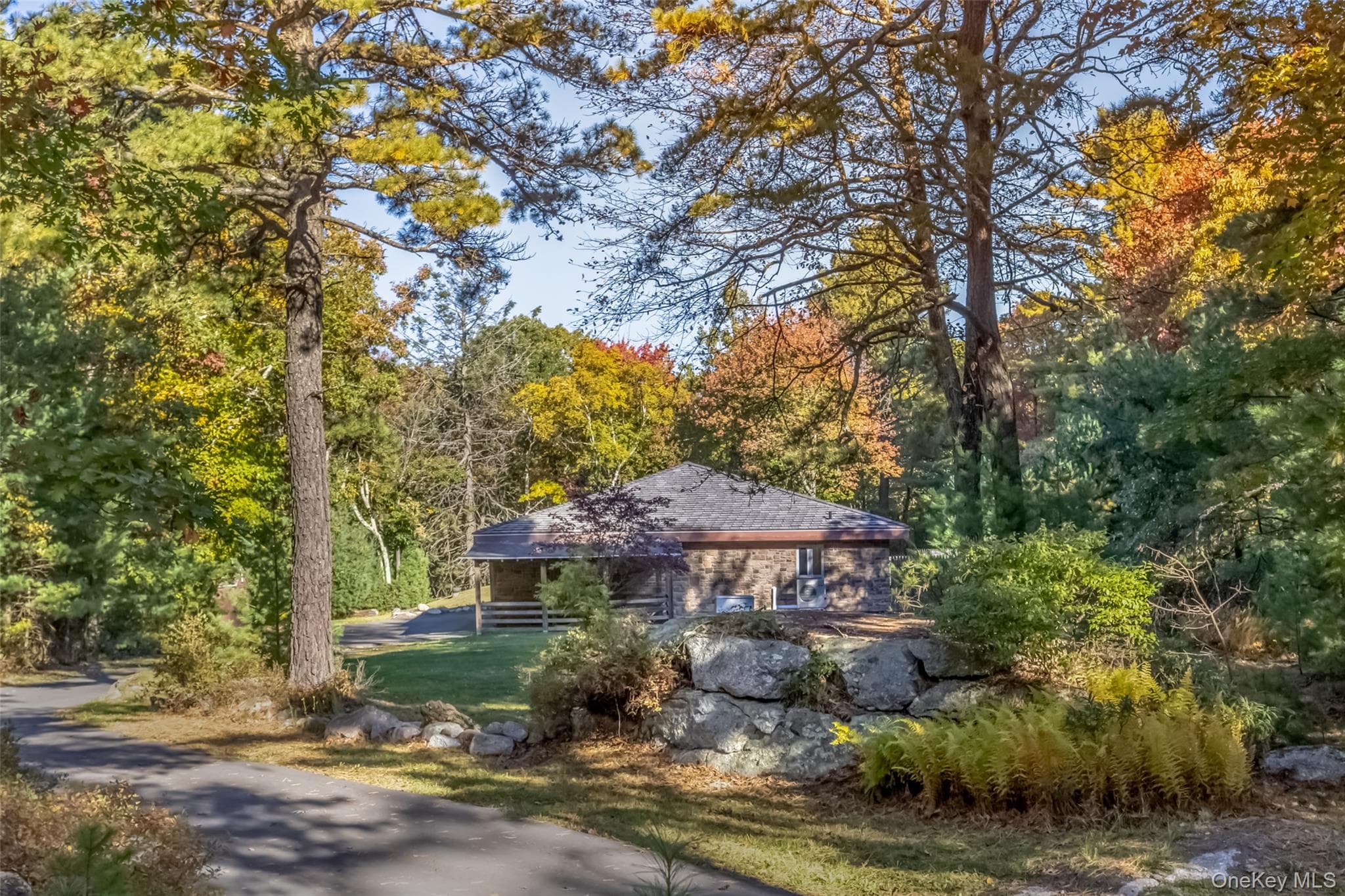 296 Circle Road photo 1