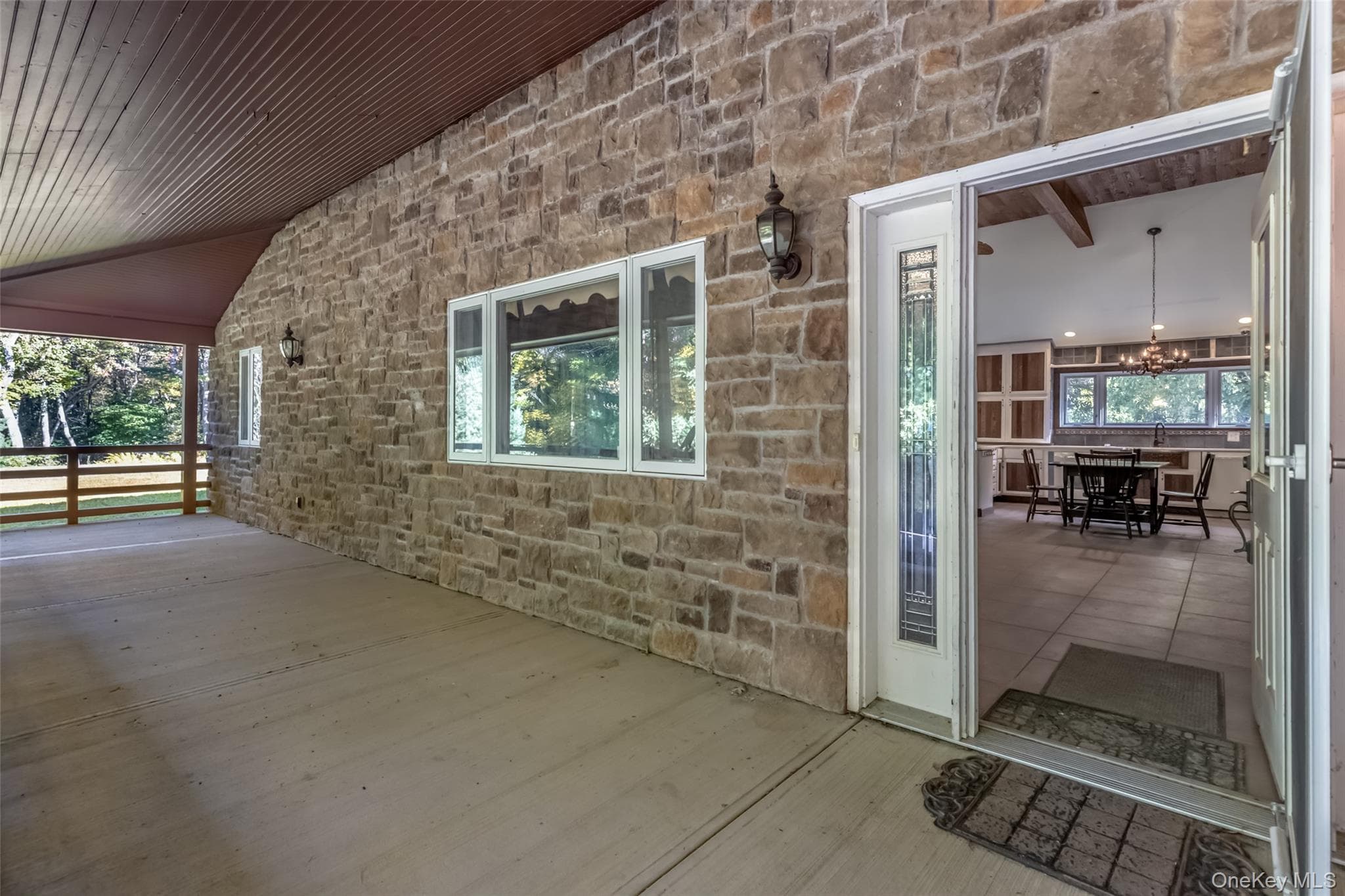 296 Circle Road thumbnail 4