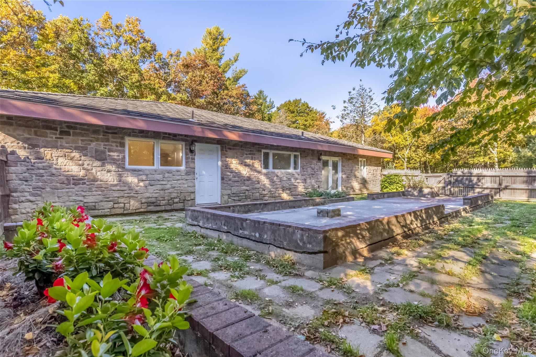 296 Circle Road thumbnail 13