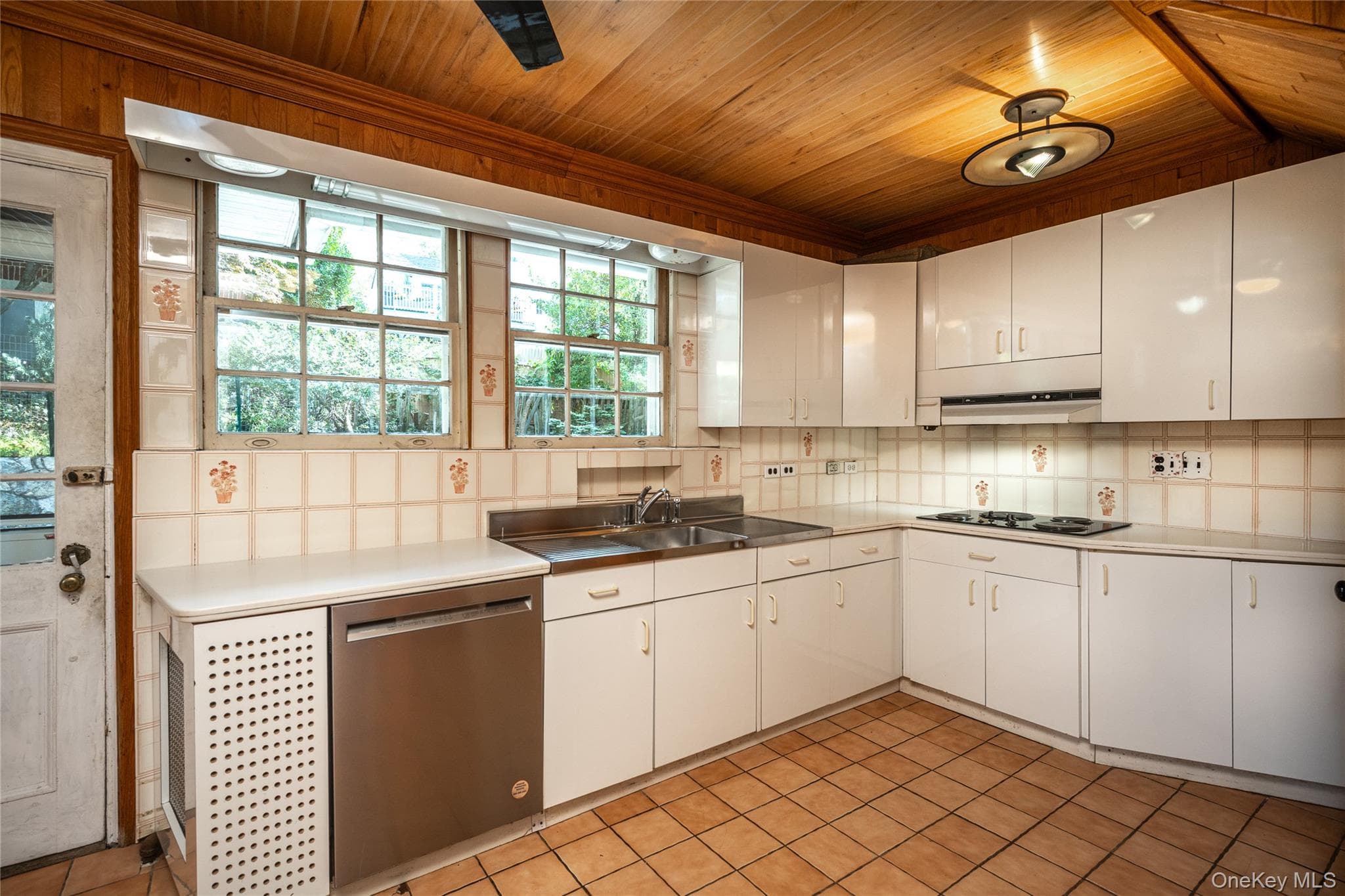 42 Southlawn Avenue thumbnail 12