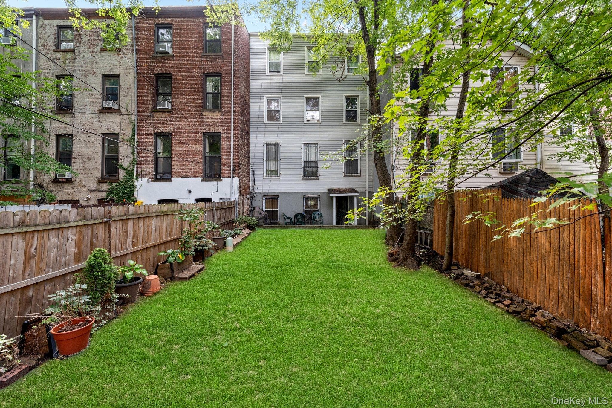 307 Quincy Street thumbnail 21