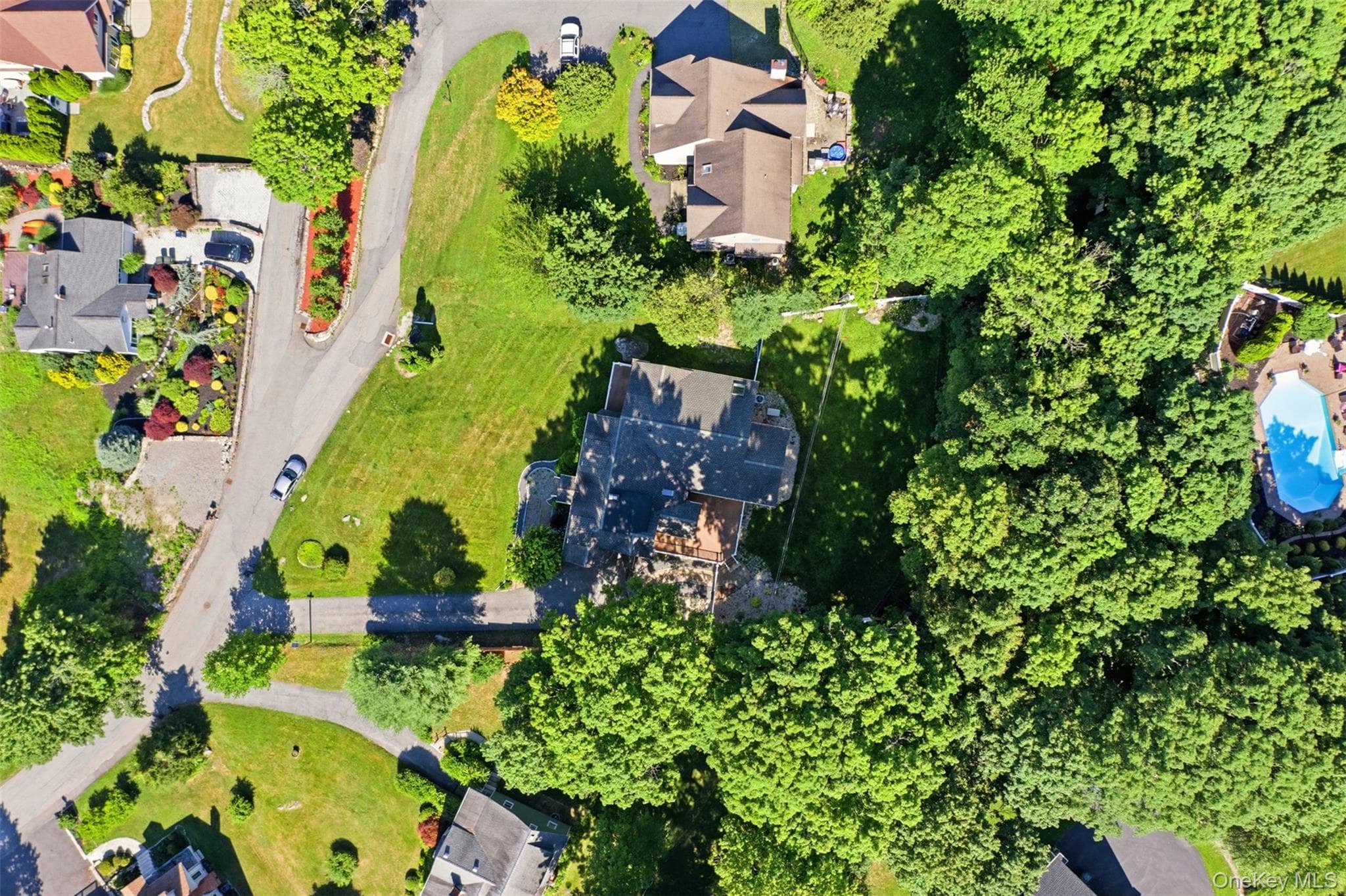 12 Leeside Road thumbnail 37