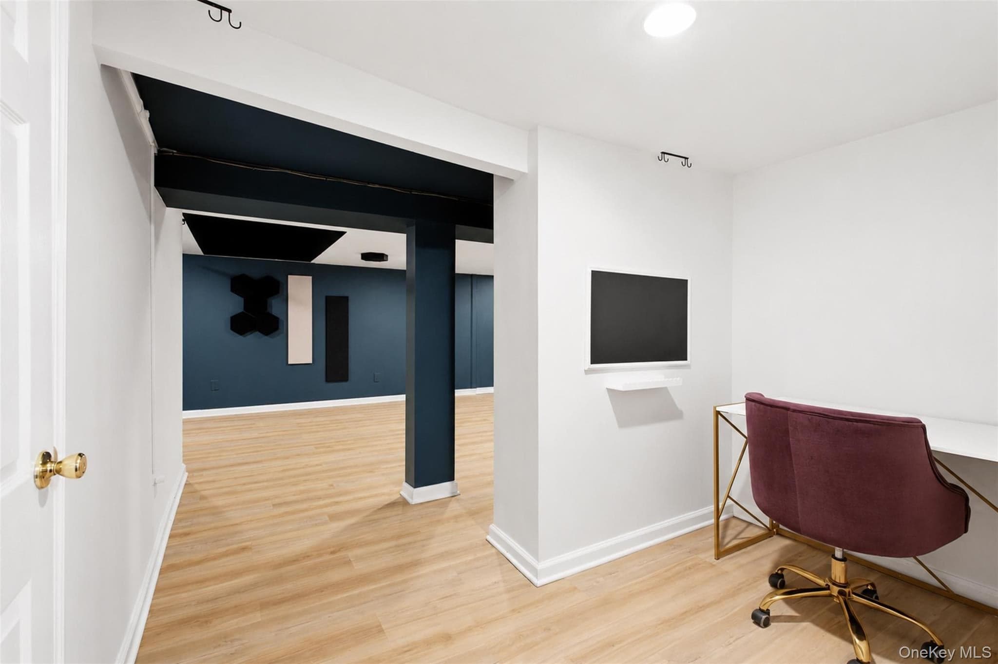 12 Leeside Road thumbnail 29