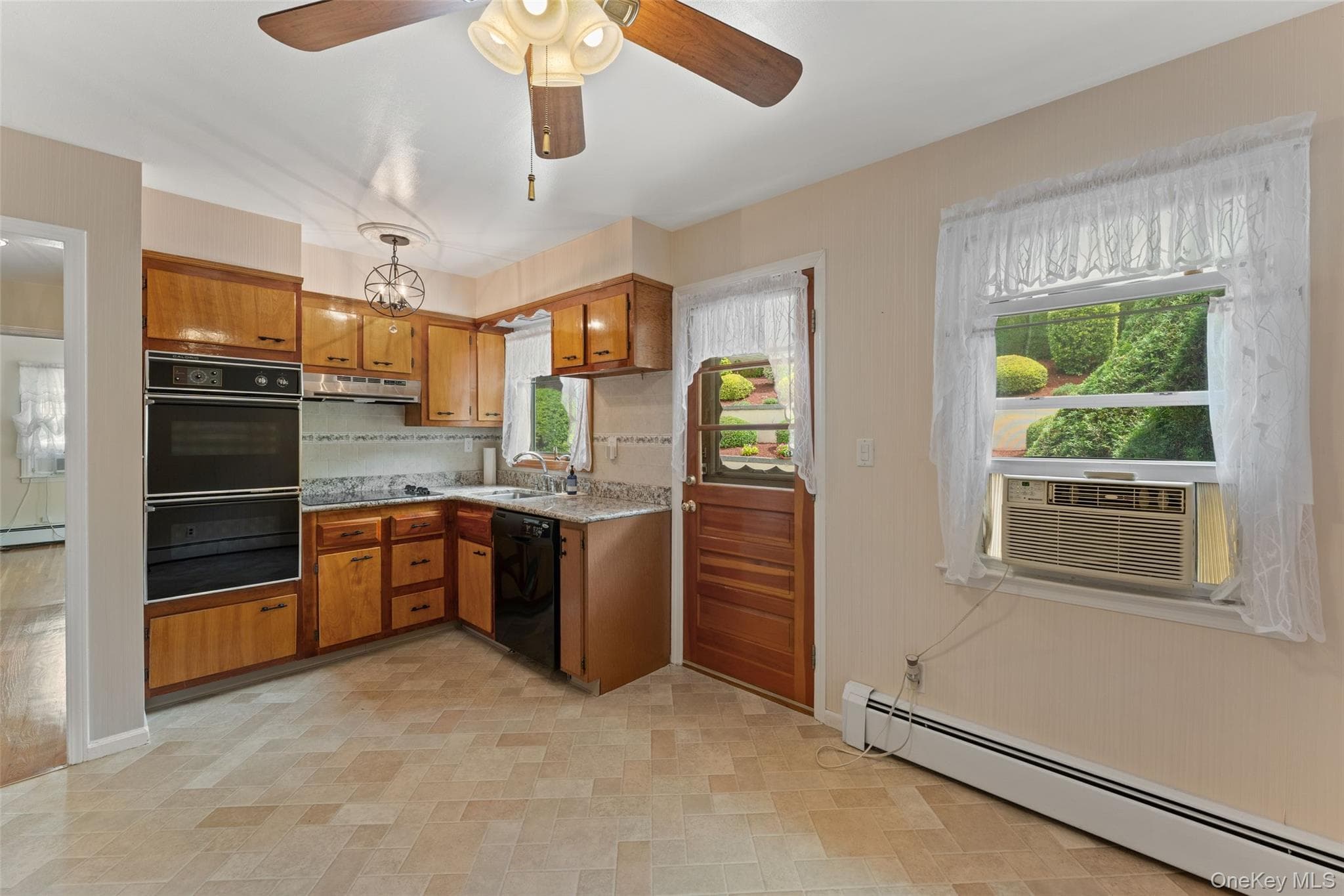 162 Midland Avenue thumbnail 9