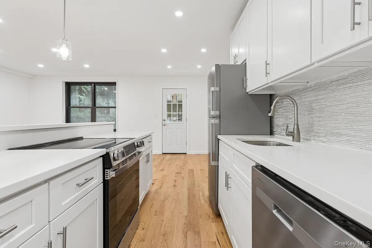 45 Overlook Terrace Unit: 3G thumbnail 3