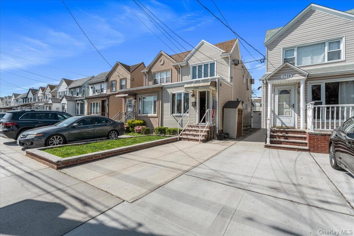 1720 E 37th Street thumbnail 2
