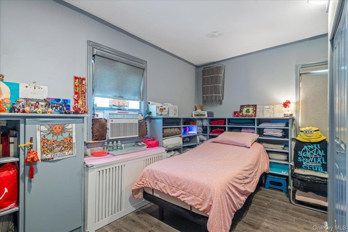1720 E 37th Street thumbnail 12