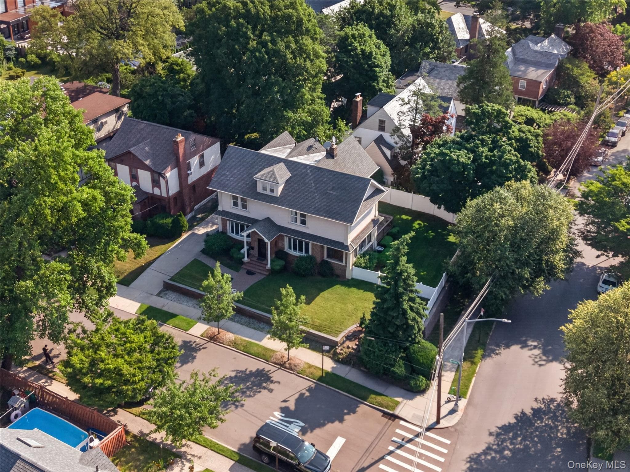 8433 Wareham Place thumbnail 3