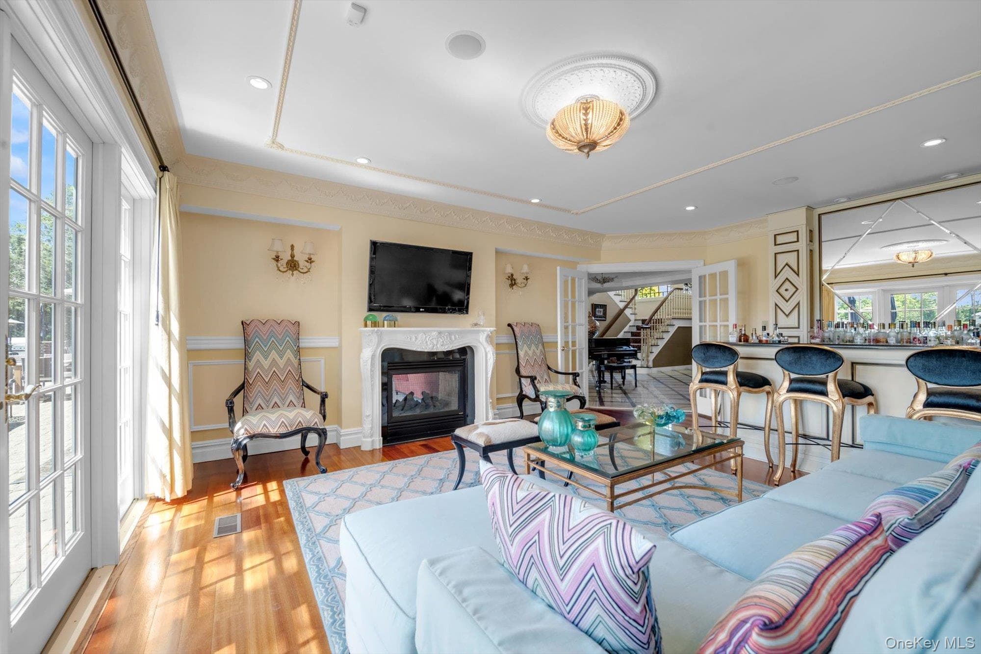 1304 Seawane Drive thumbnail 9