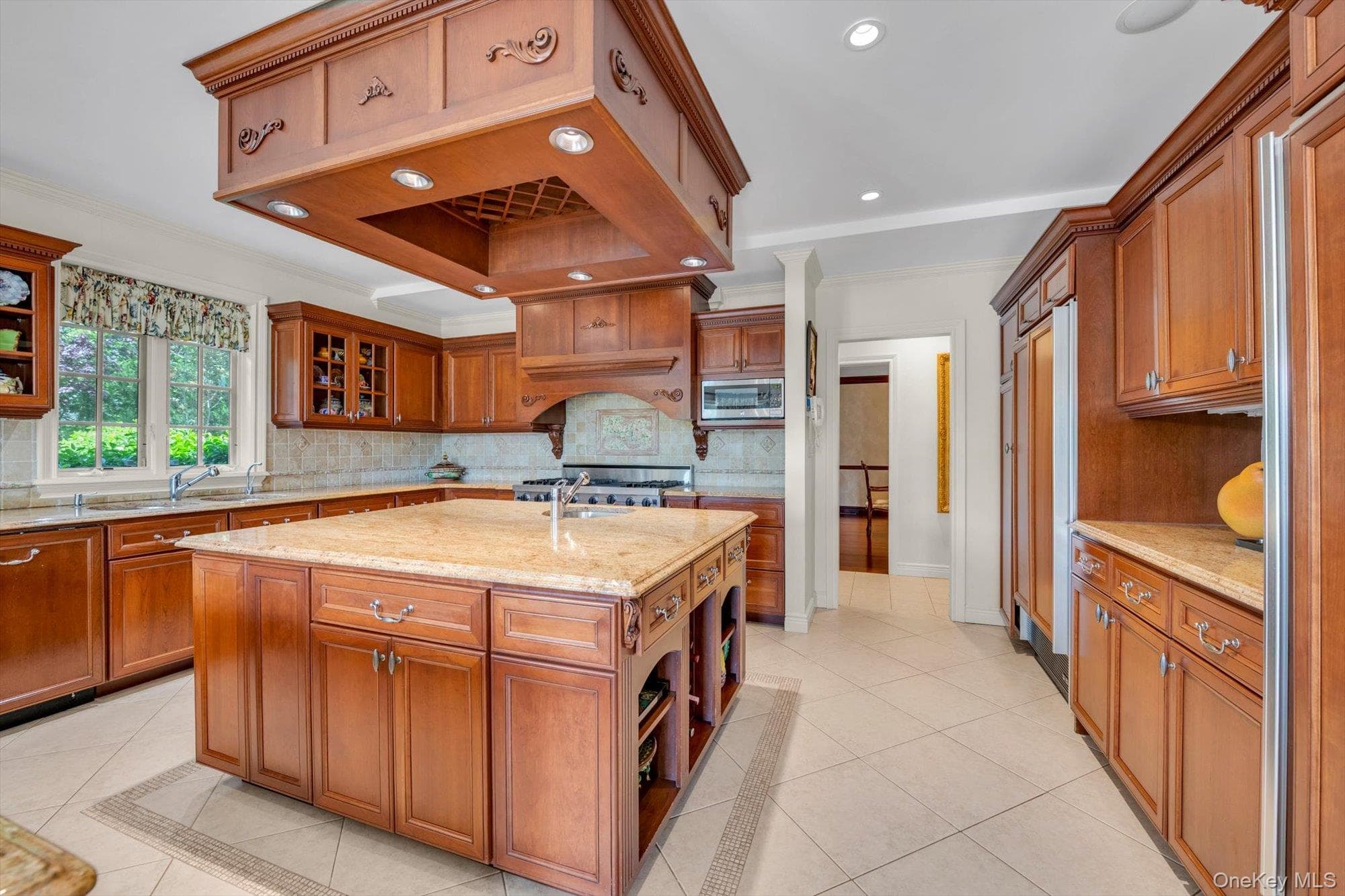 1304 Seawane Drive thumbnail 14