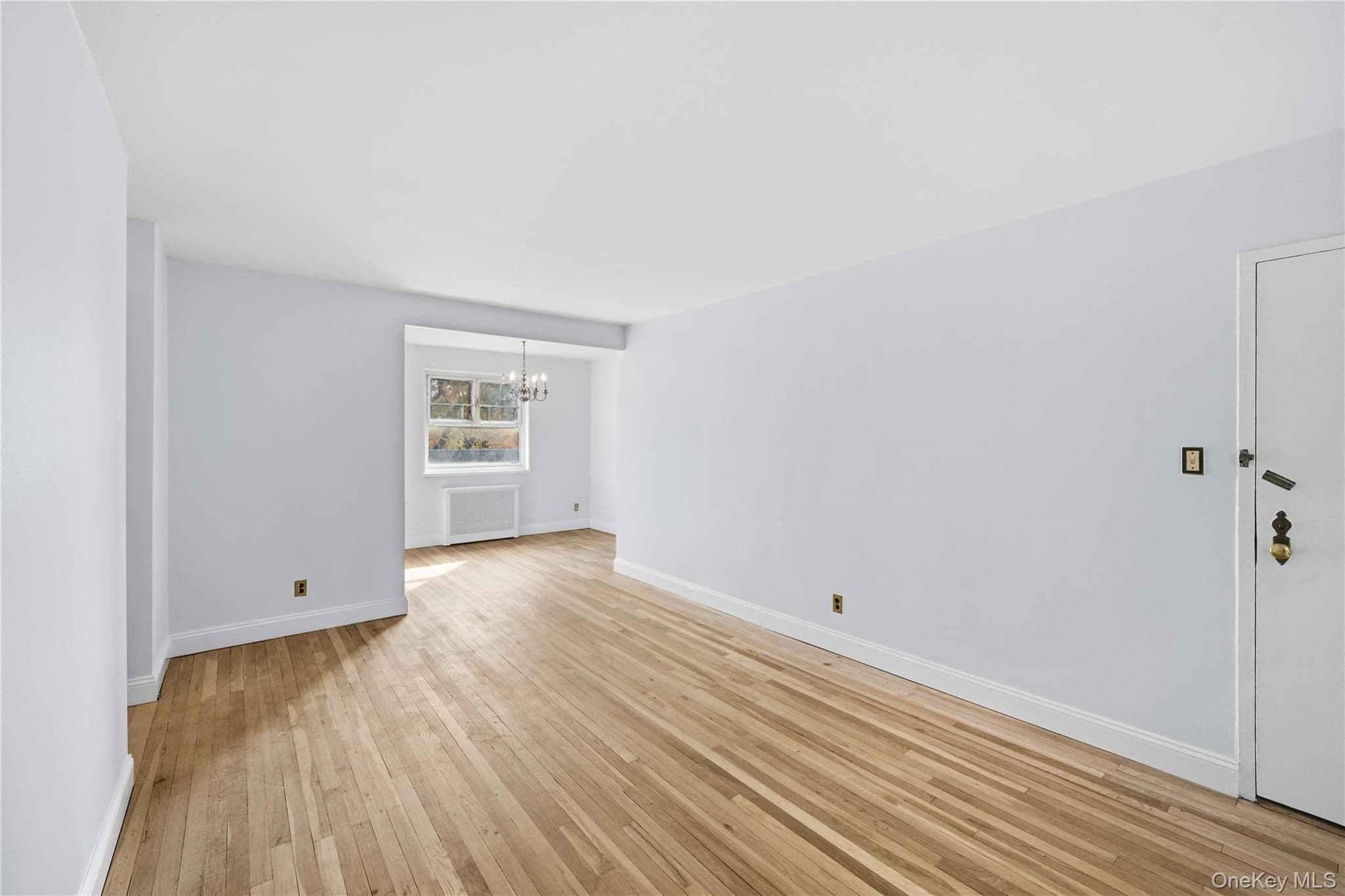 228-08 Stronghurst Avenue Unit: Lower thumbnail 5