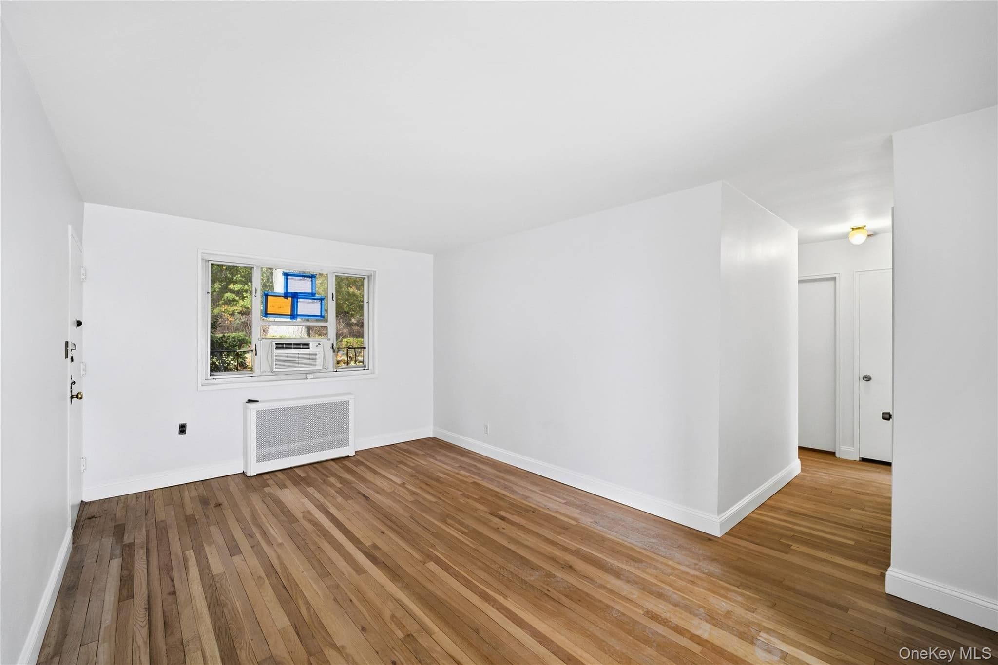 228-08 Stronghurst Avenue Unit: Lower thumbnail 6