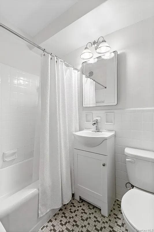 110 E 36th Street Unit: 1E thumbnail 6