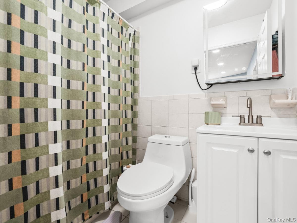 360 E 167th Street thumbnail 24
