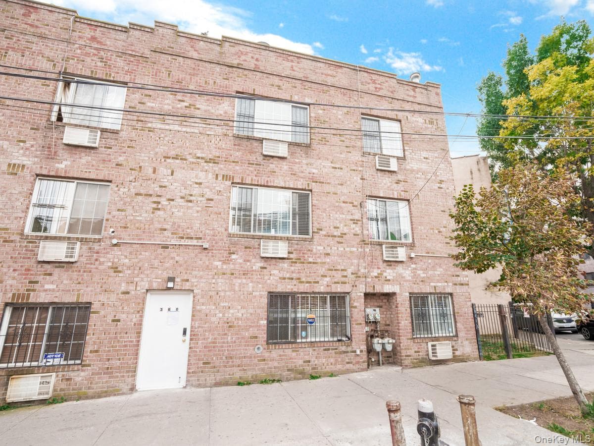 360 E 167th Street thumbnail 2