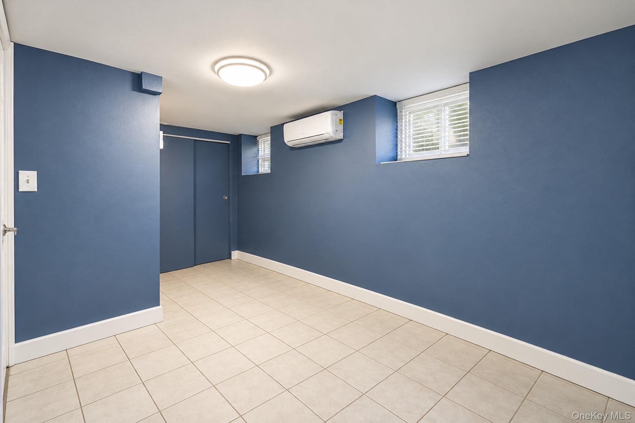 685 Essex Street thumbnail 14