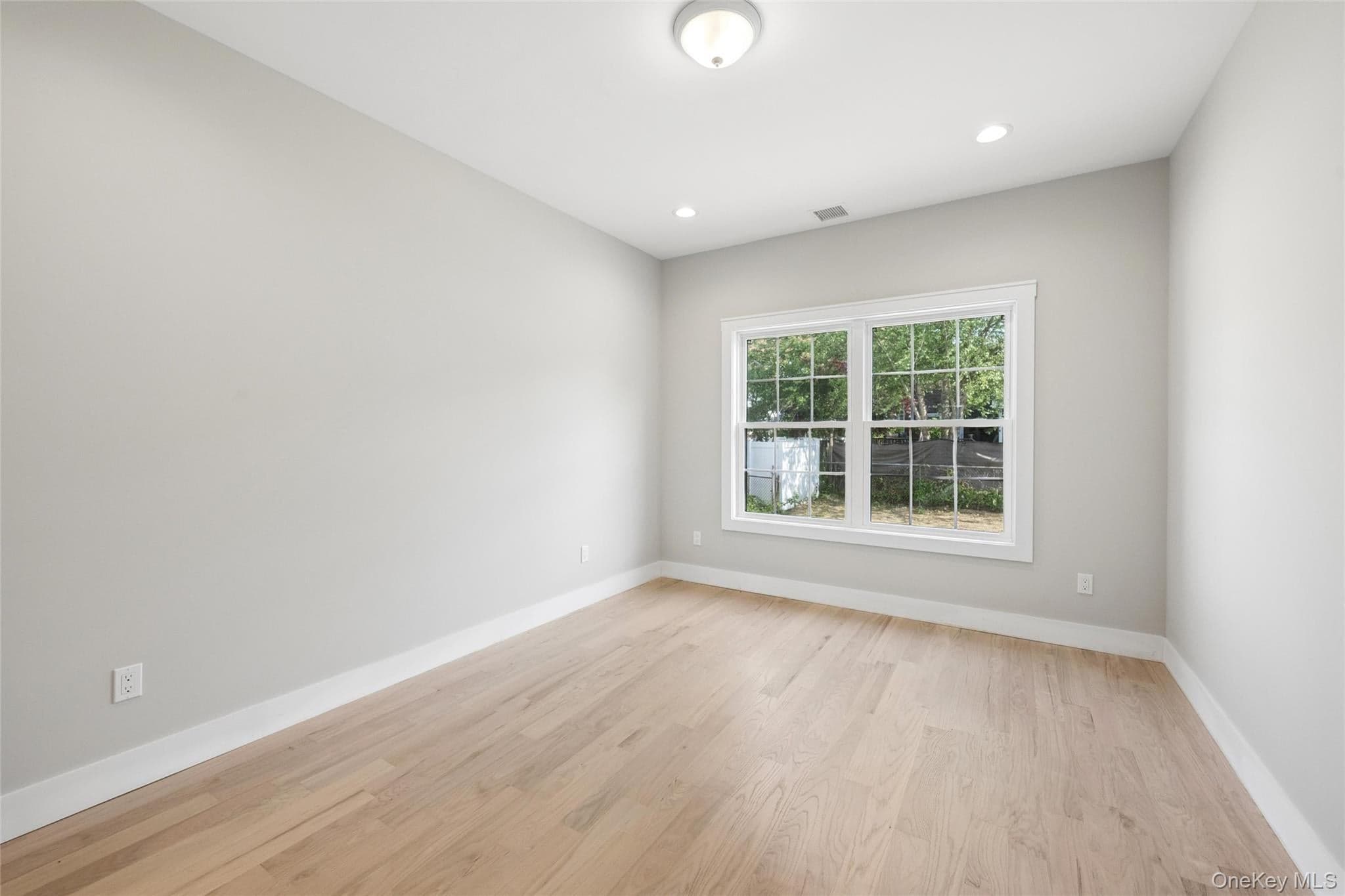 1750 Henry Road thumbnail 23