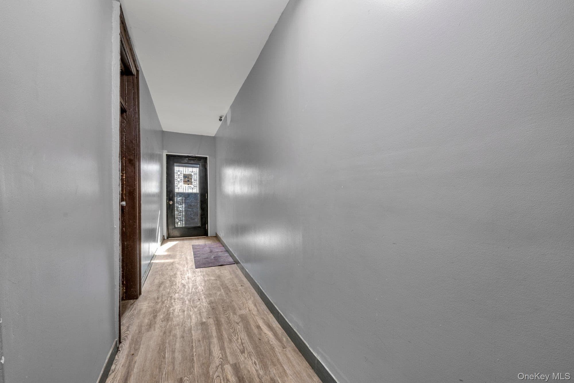 2539 Church Avenue thumbnail 3