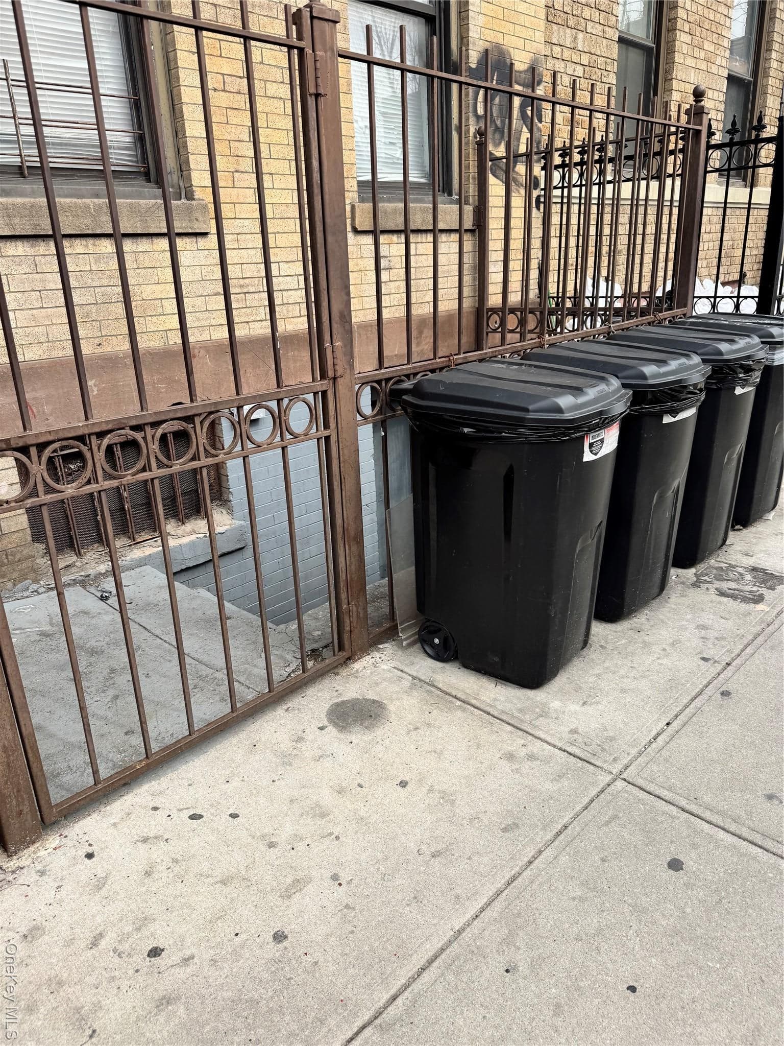 2539 Church Avenue thumbnail 41
