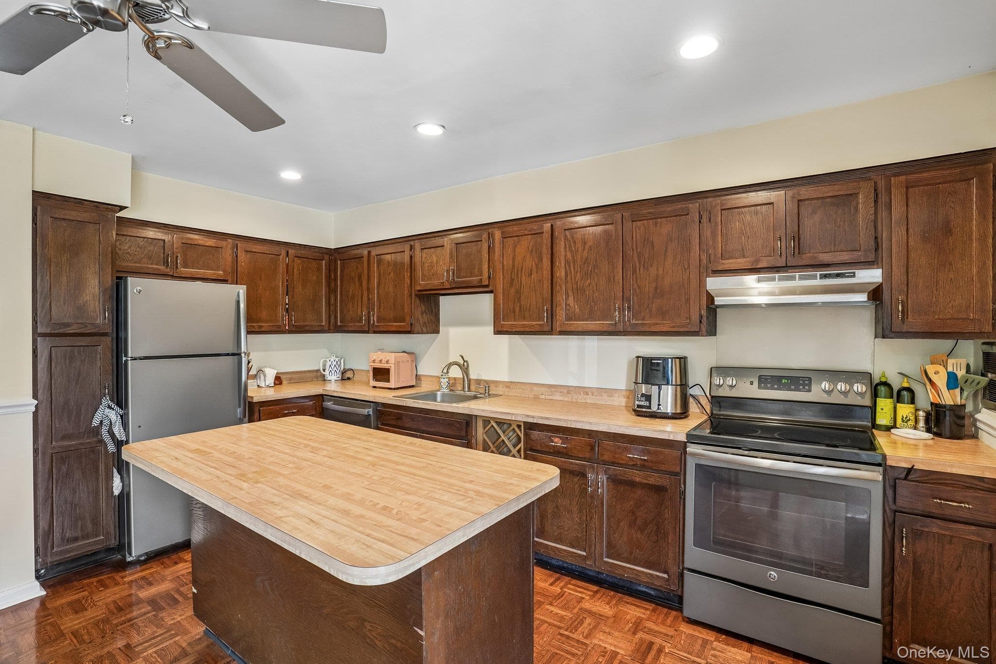 19 Somerset Drive thumbnail 12