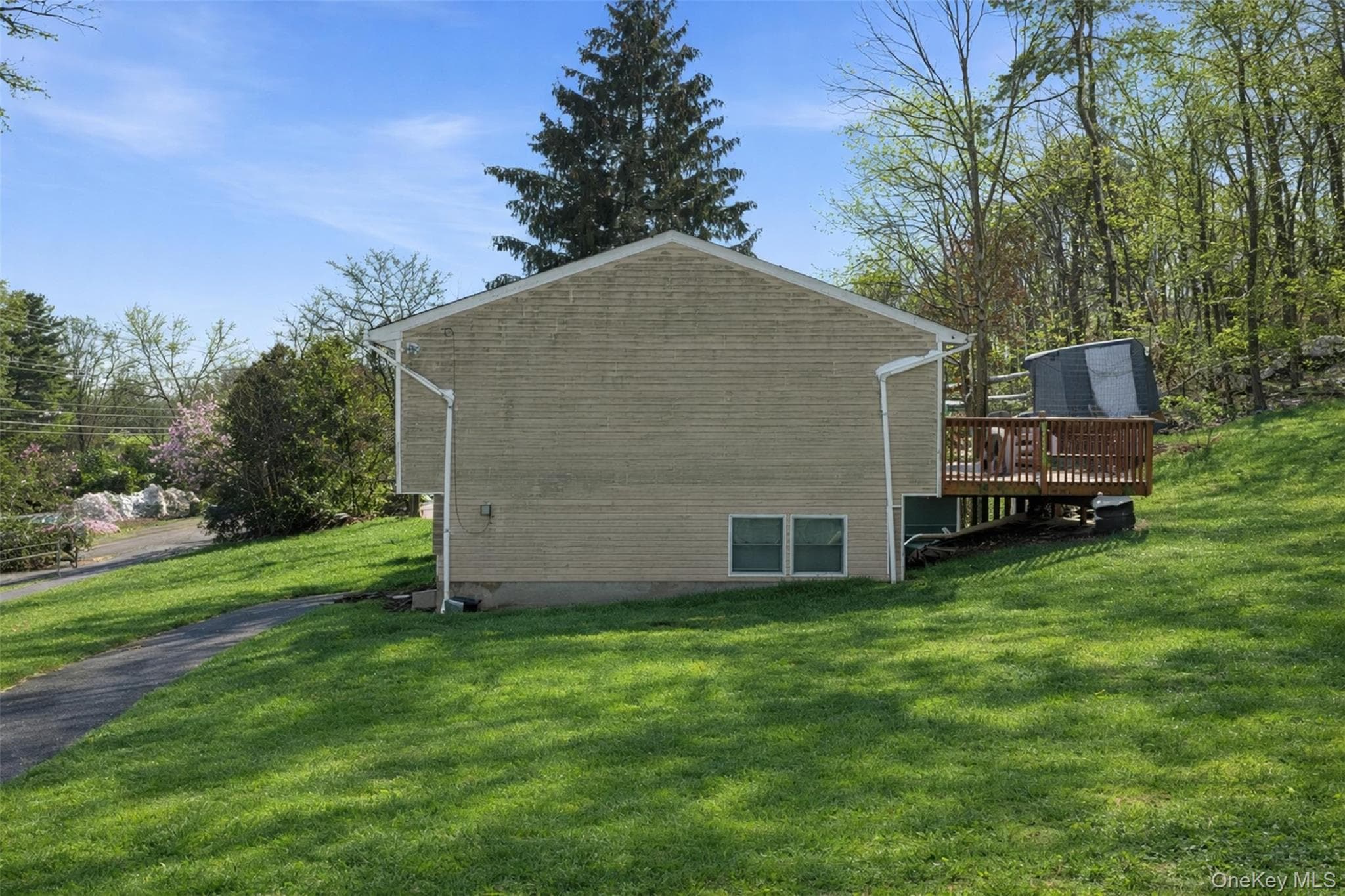 153 S Pascack Road thumbnail 26