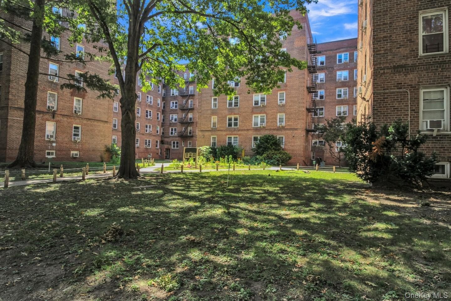 35-40 75th Street Unit: 5B thumbnail 20