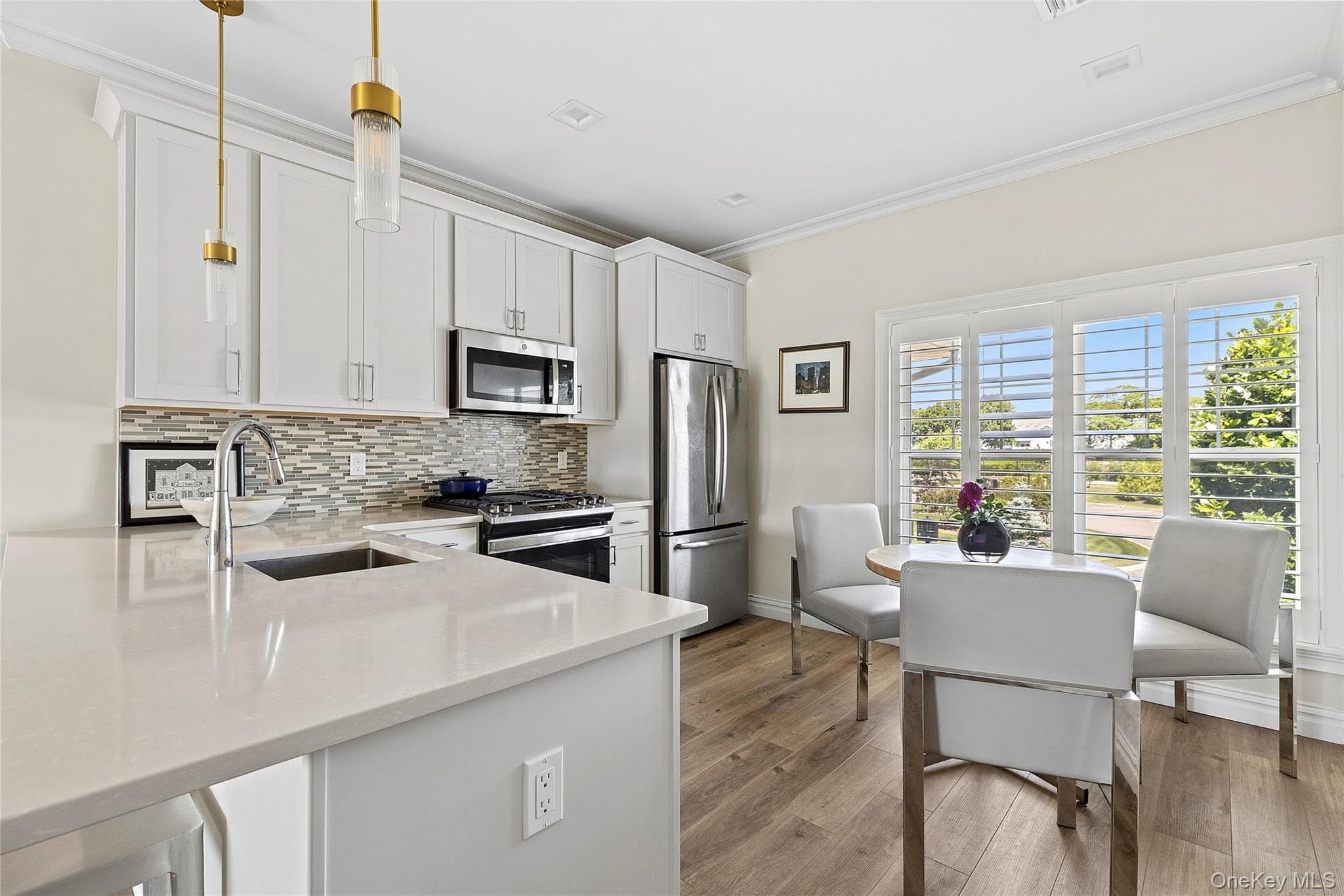 4102 Fox Hill Drive thumbnail 5