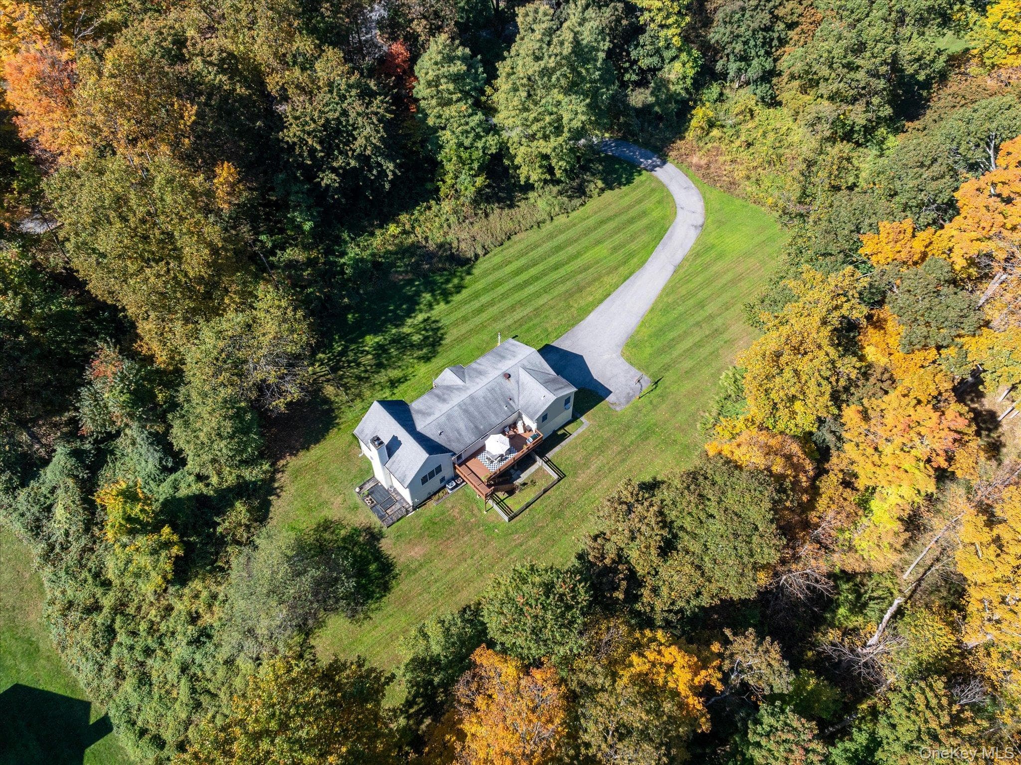 611 Birdsall Drive thumbnail 27