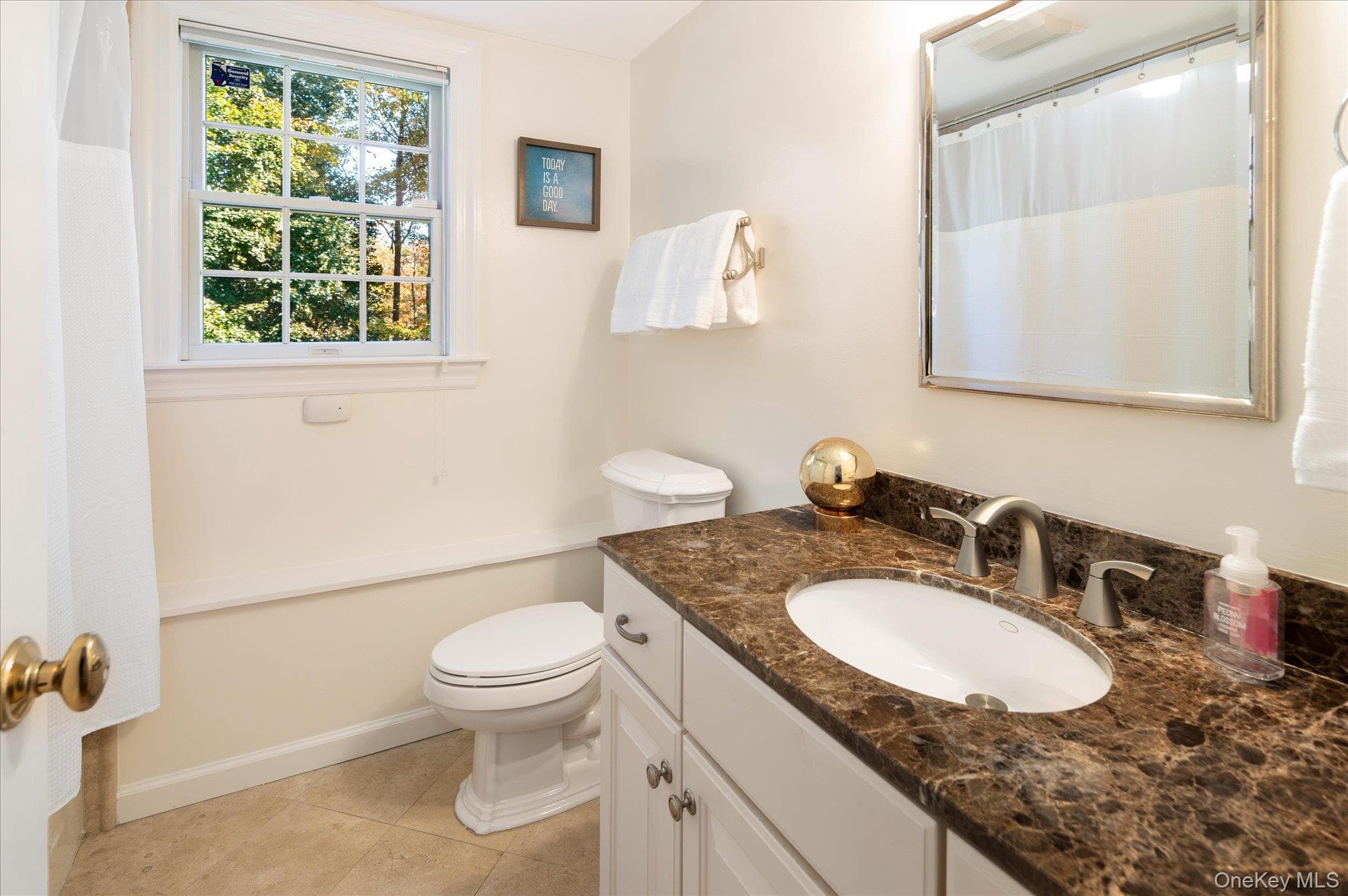 611 Birdsall Drive thumbnail 23