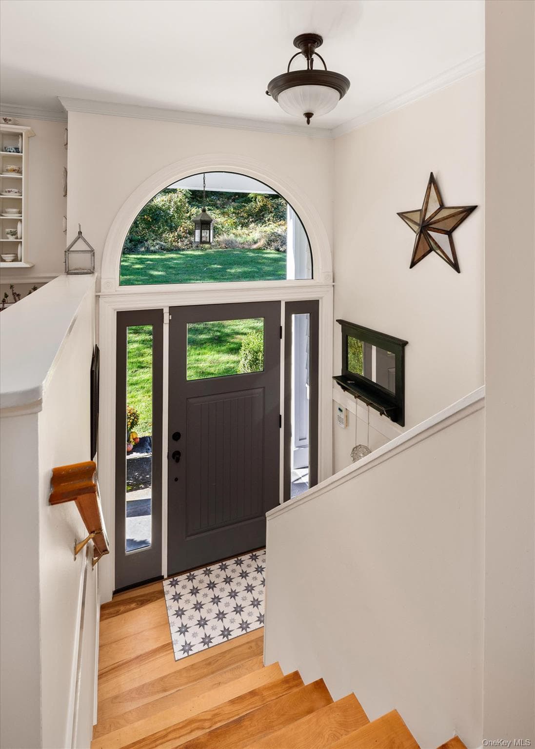 611 Birdsall Drive thumbnail 3