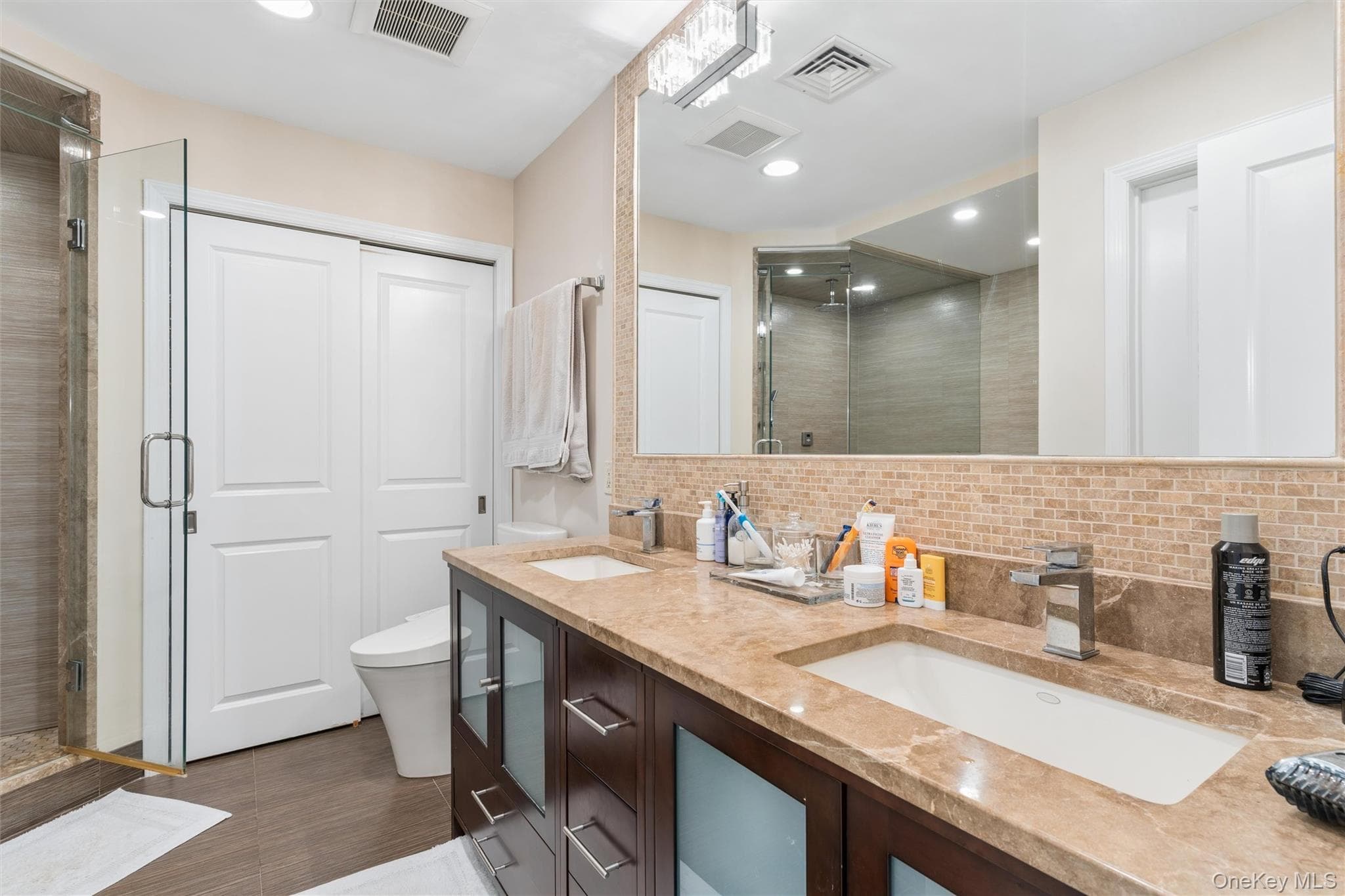 623 Oceanfront Unit: A thumbnail 8