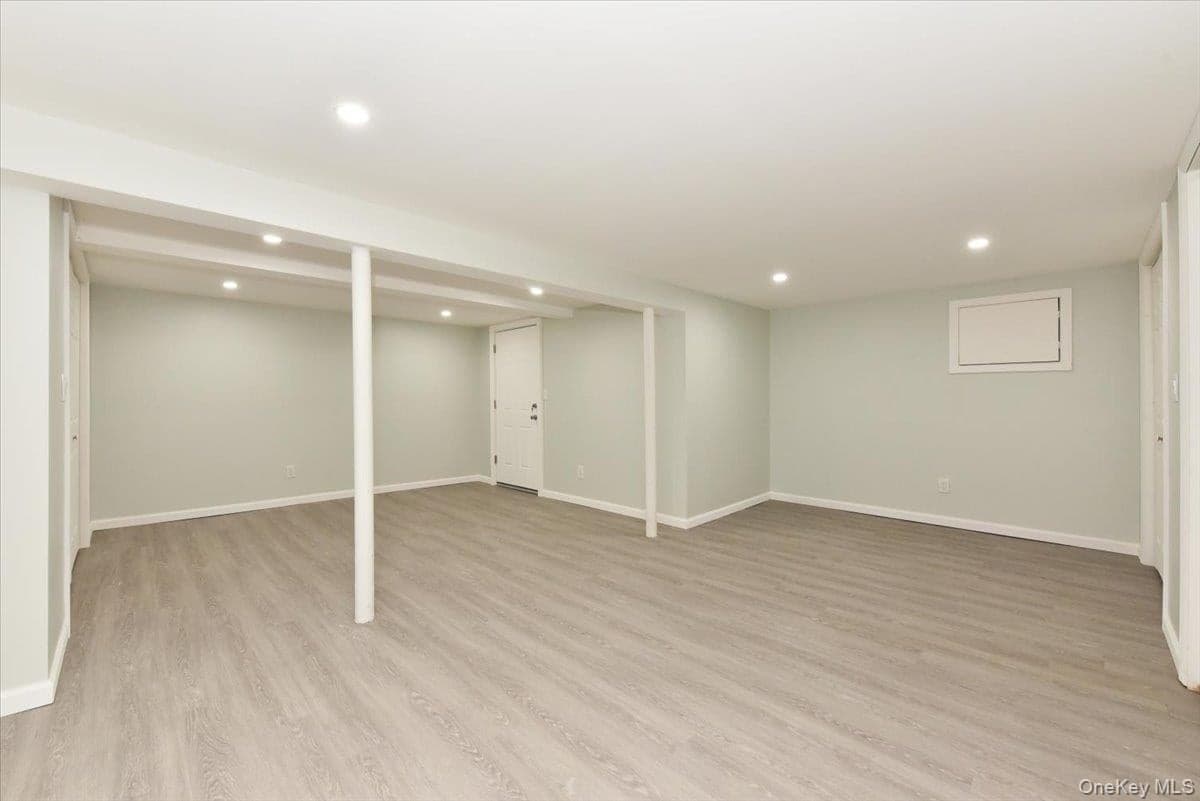12 Leonard Road thumbnail 31