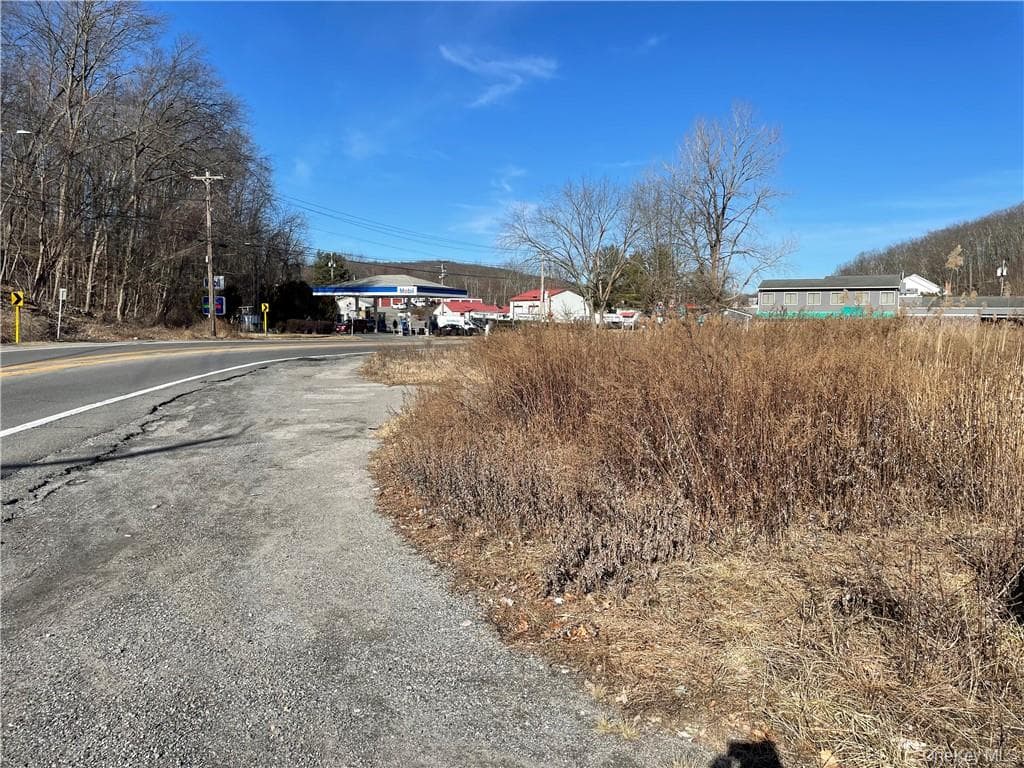 228-230,238,240 Route 52 thumbnail 5