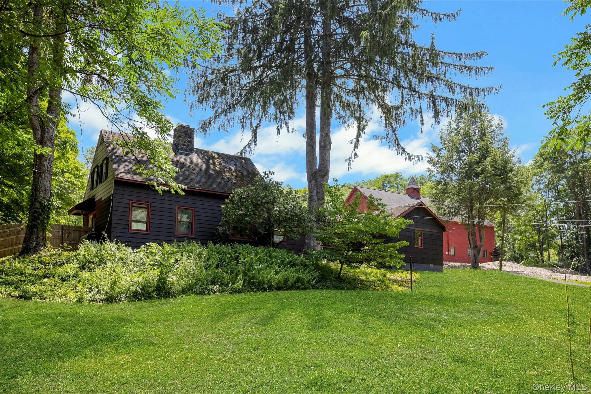 490 Peekskill Hollow Road thumbnail 2