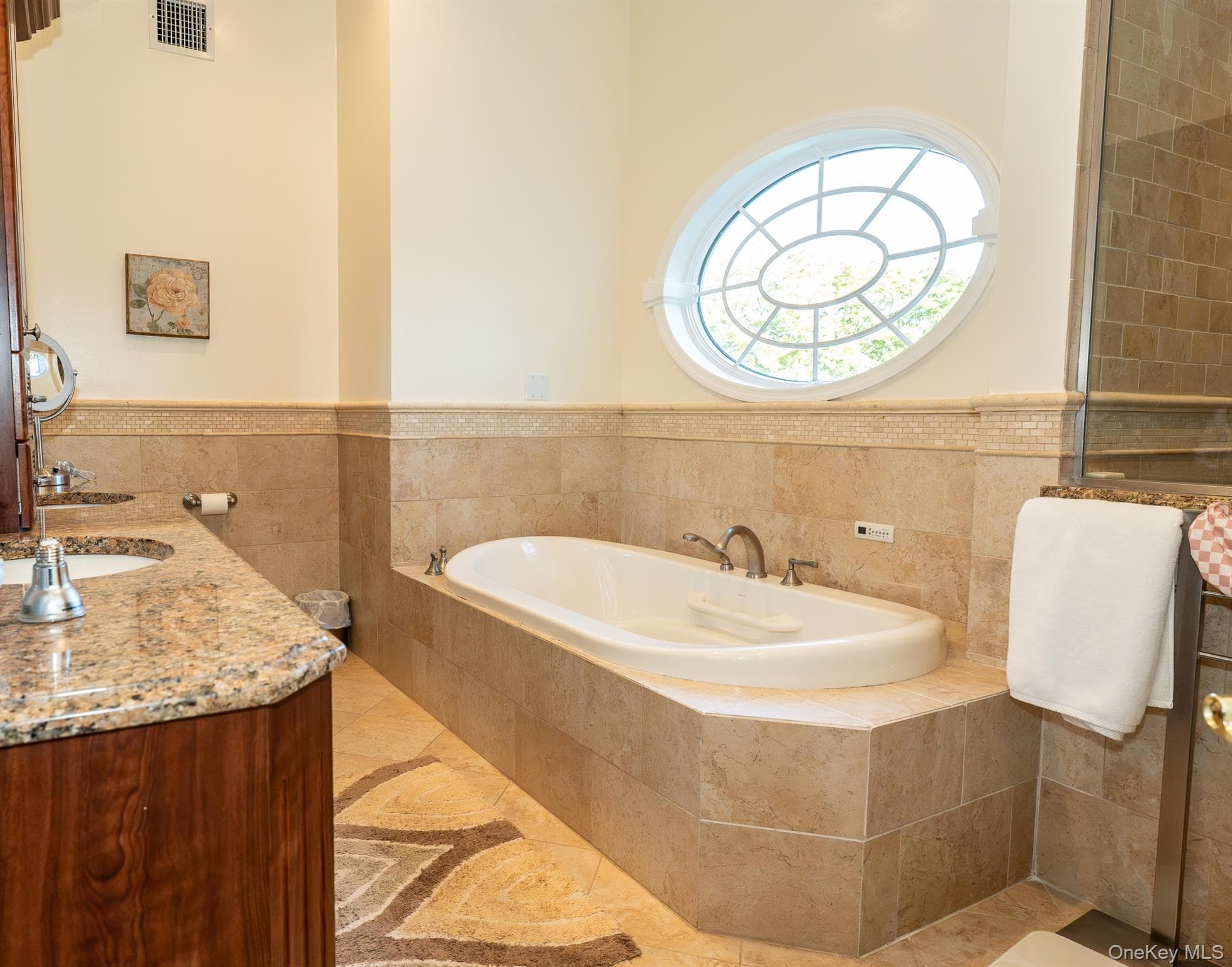 442 Wolf Hill Road thumbnail 32