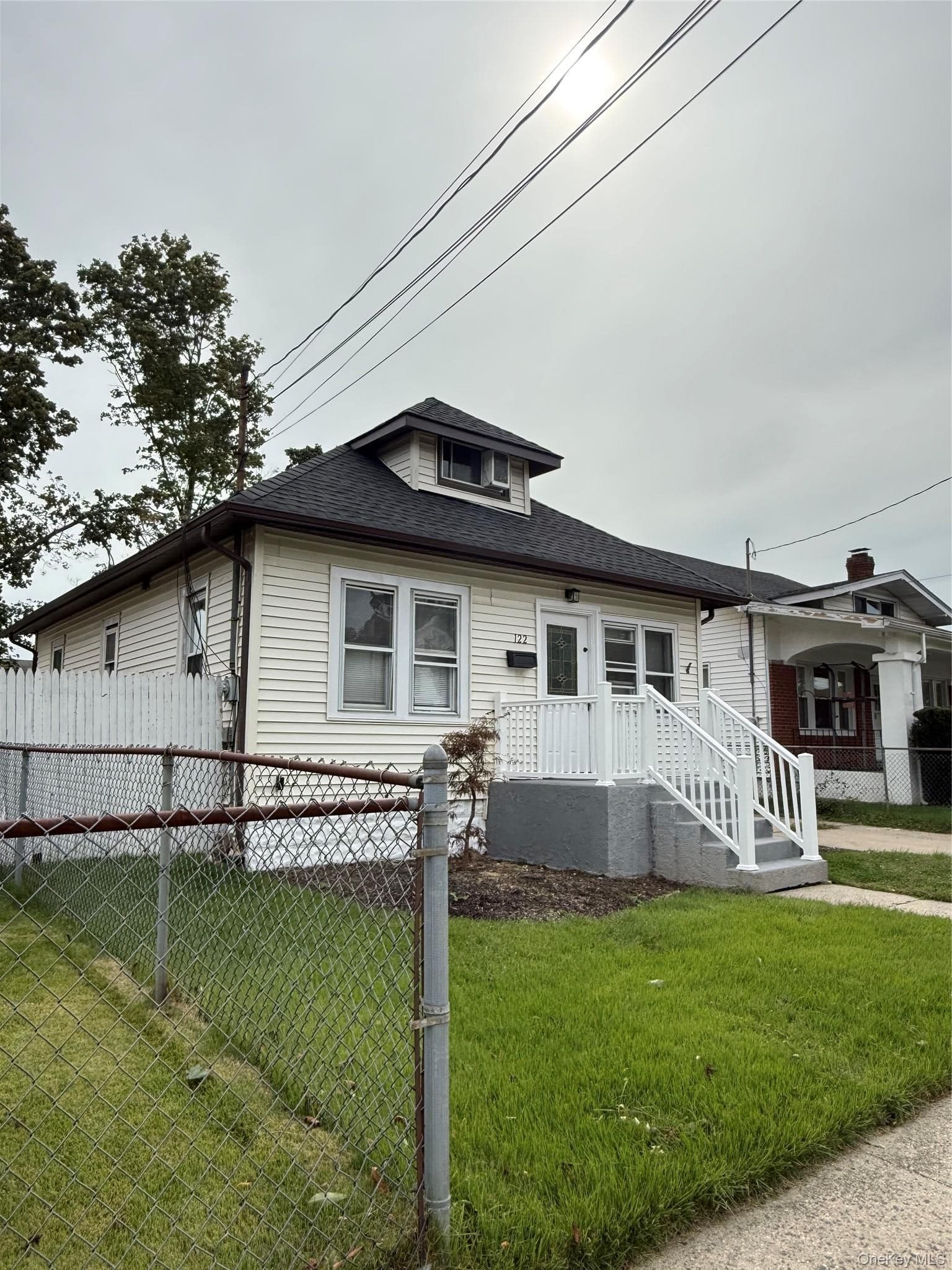 122 Dehnhoff Avenue thumbnail 4