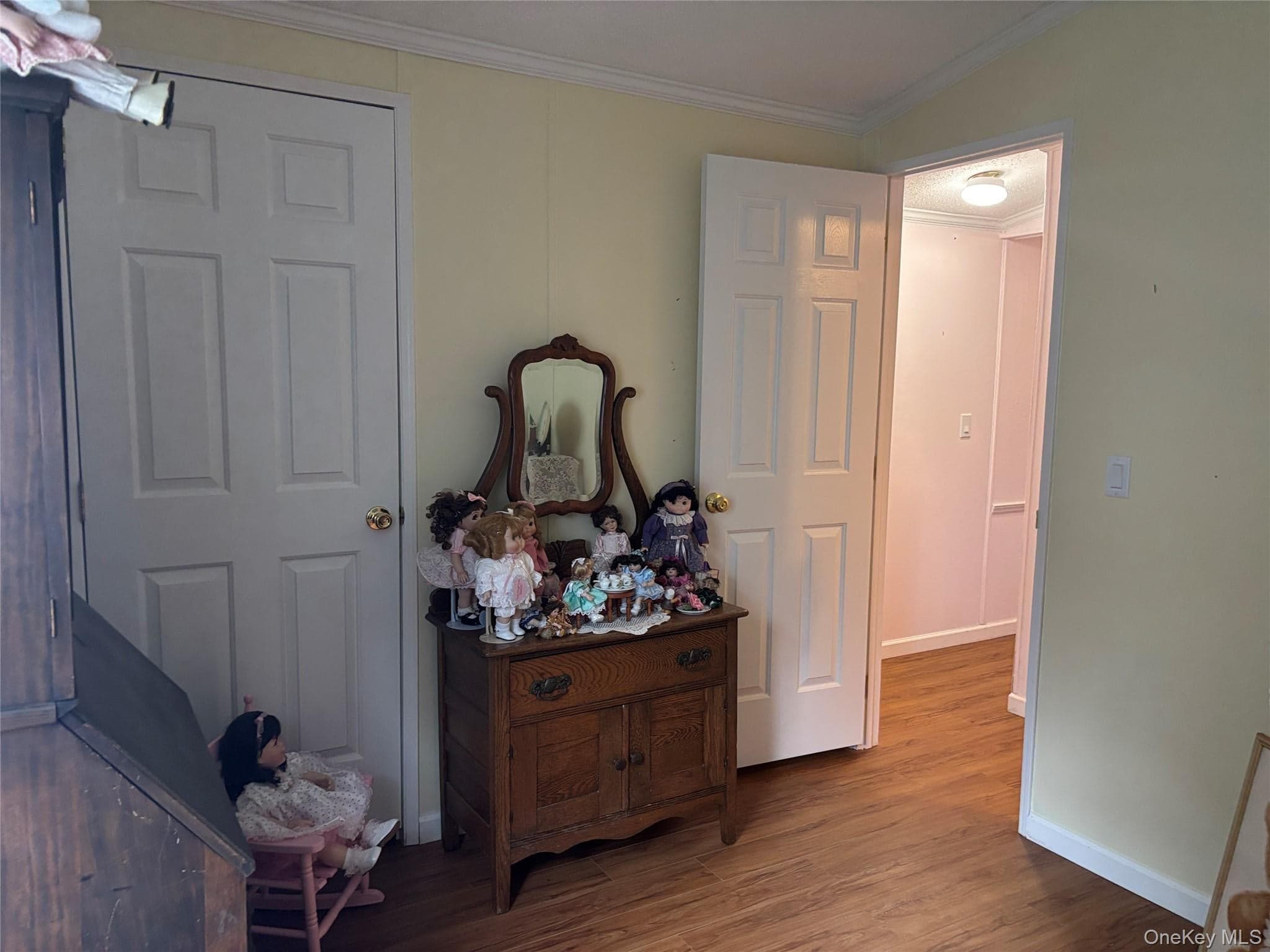 1661 Old Country Road Unit: 125 thumbnail 14