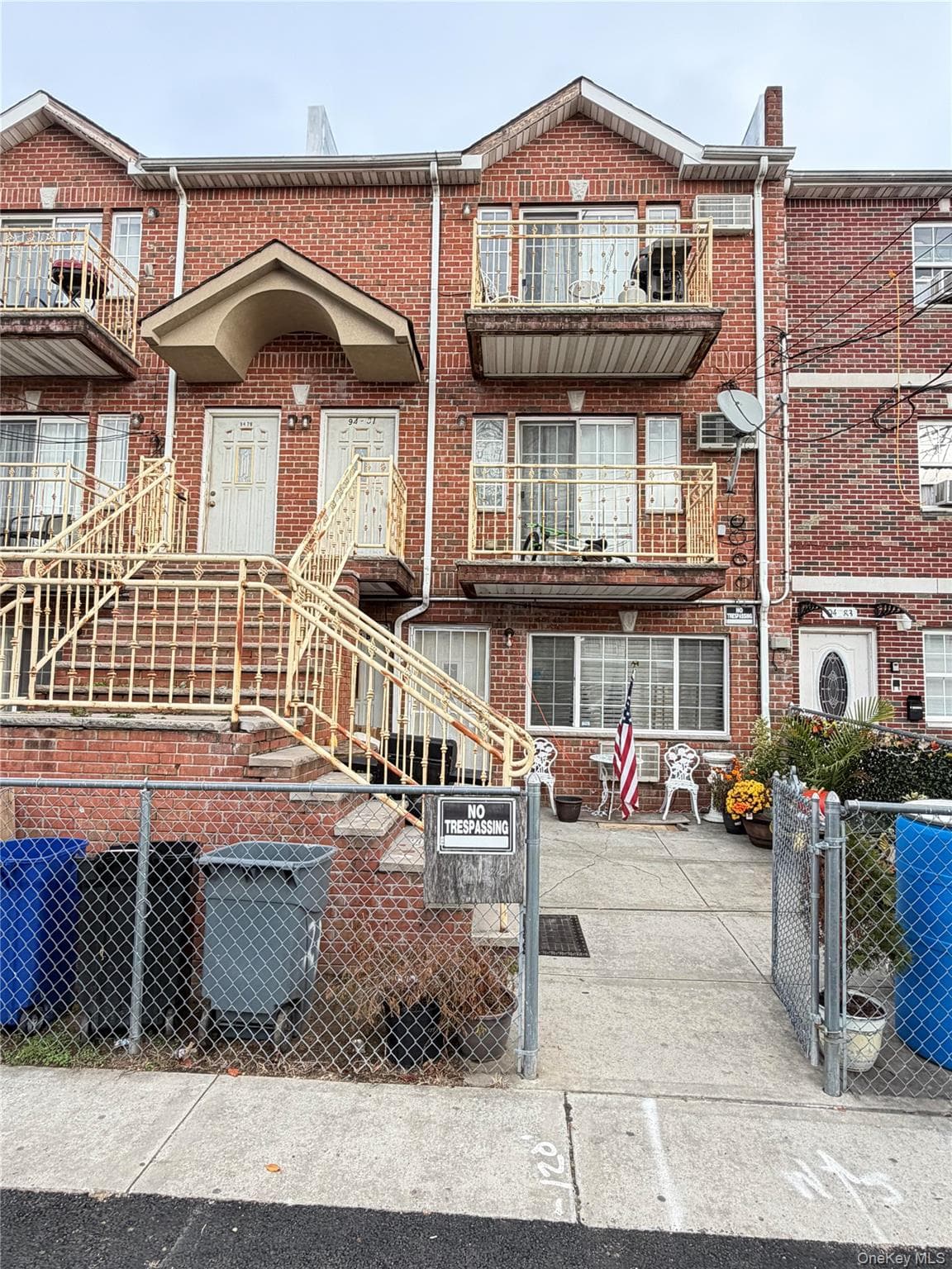 94-81 218th Street photo 1