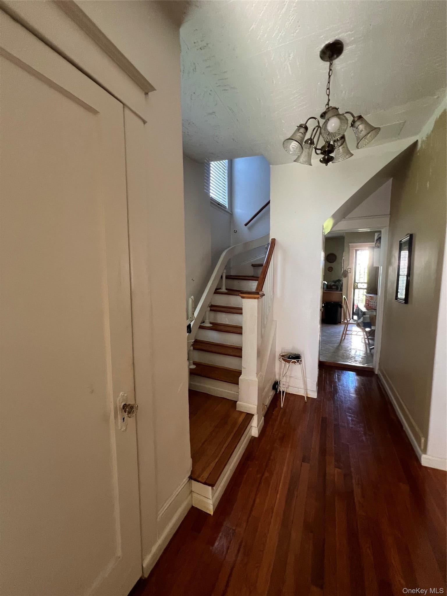 821 Cranford Avenue thumbnail 12